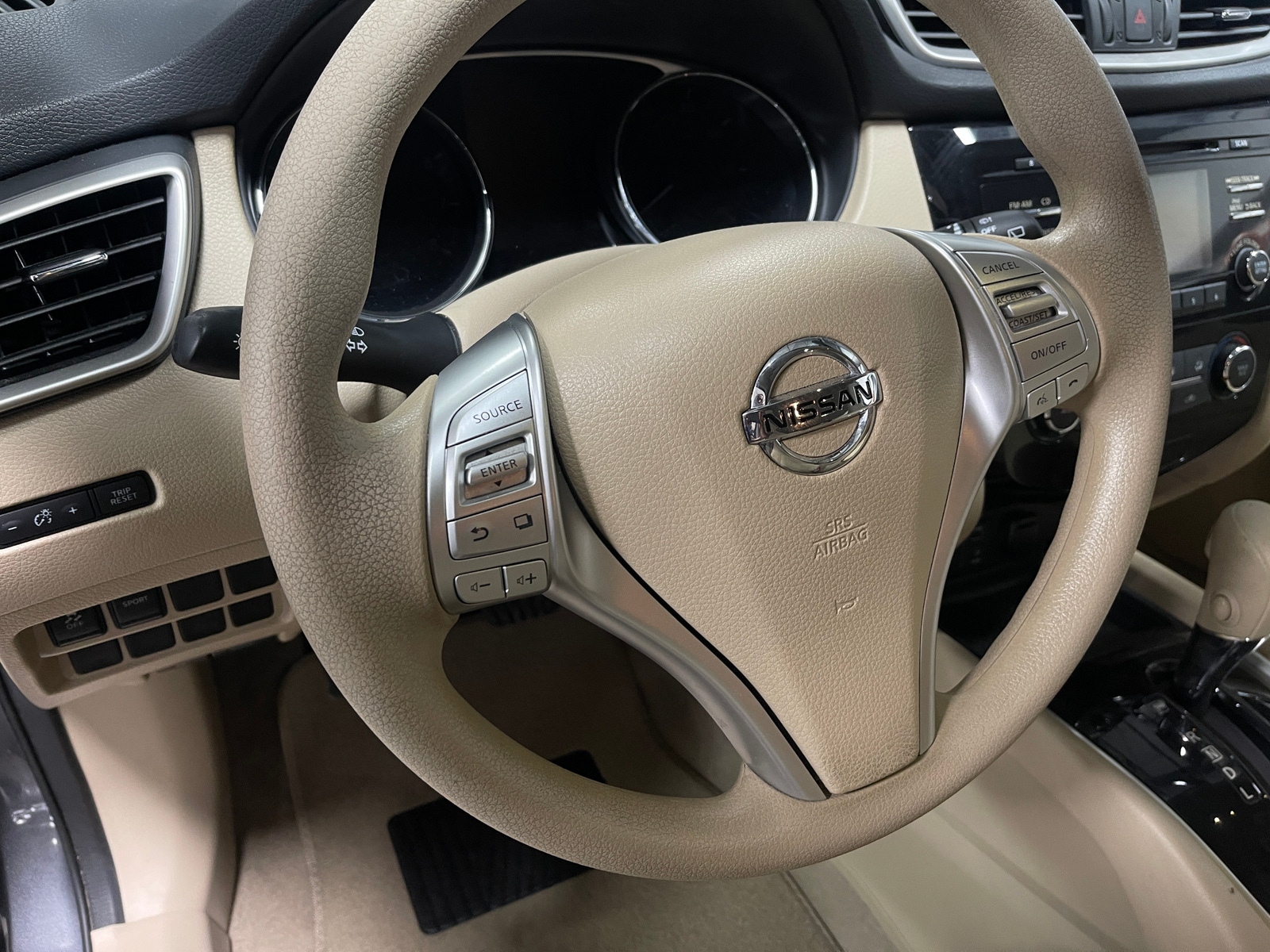 Thumbnail: 2014 Nissan Rogue - 5