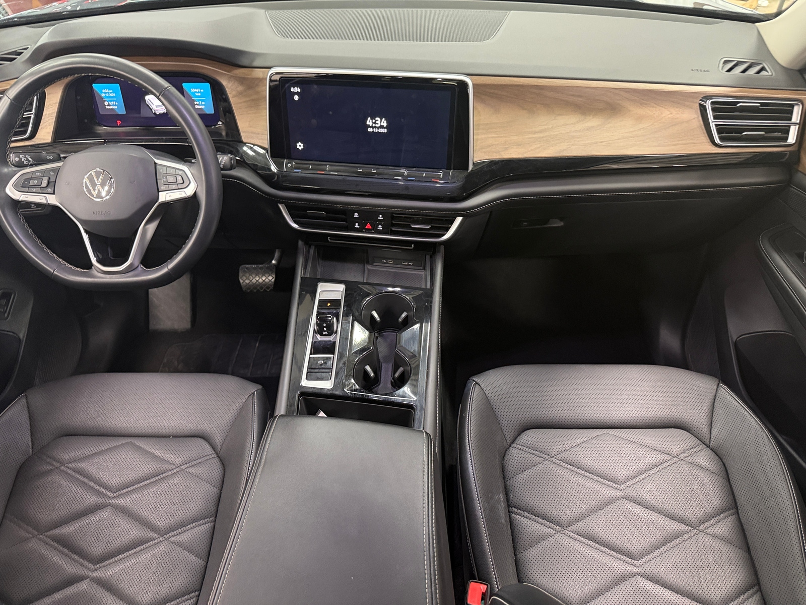 Thumbnail: 2024 Volkswagen Atlas - 2