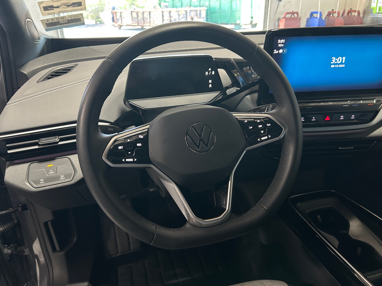 Thumbnail: 2023 Volkswagen ID.4 - 5