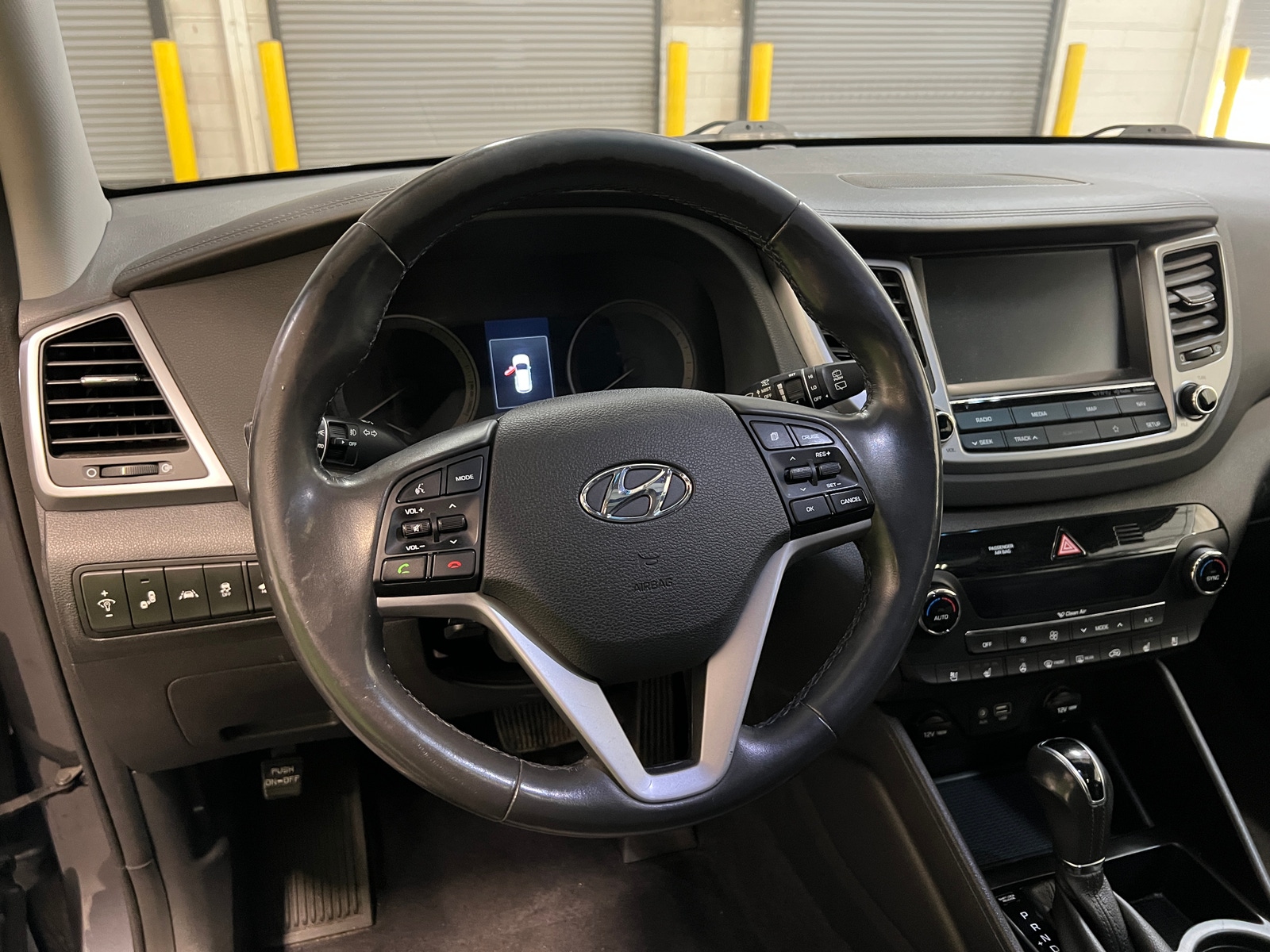 Thumbnail: 2018 Hyundai Tucson - 4