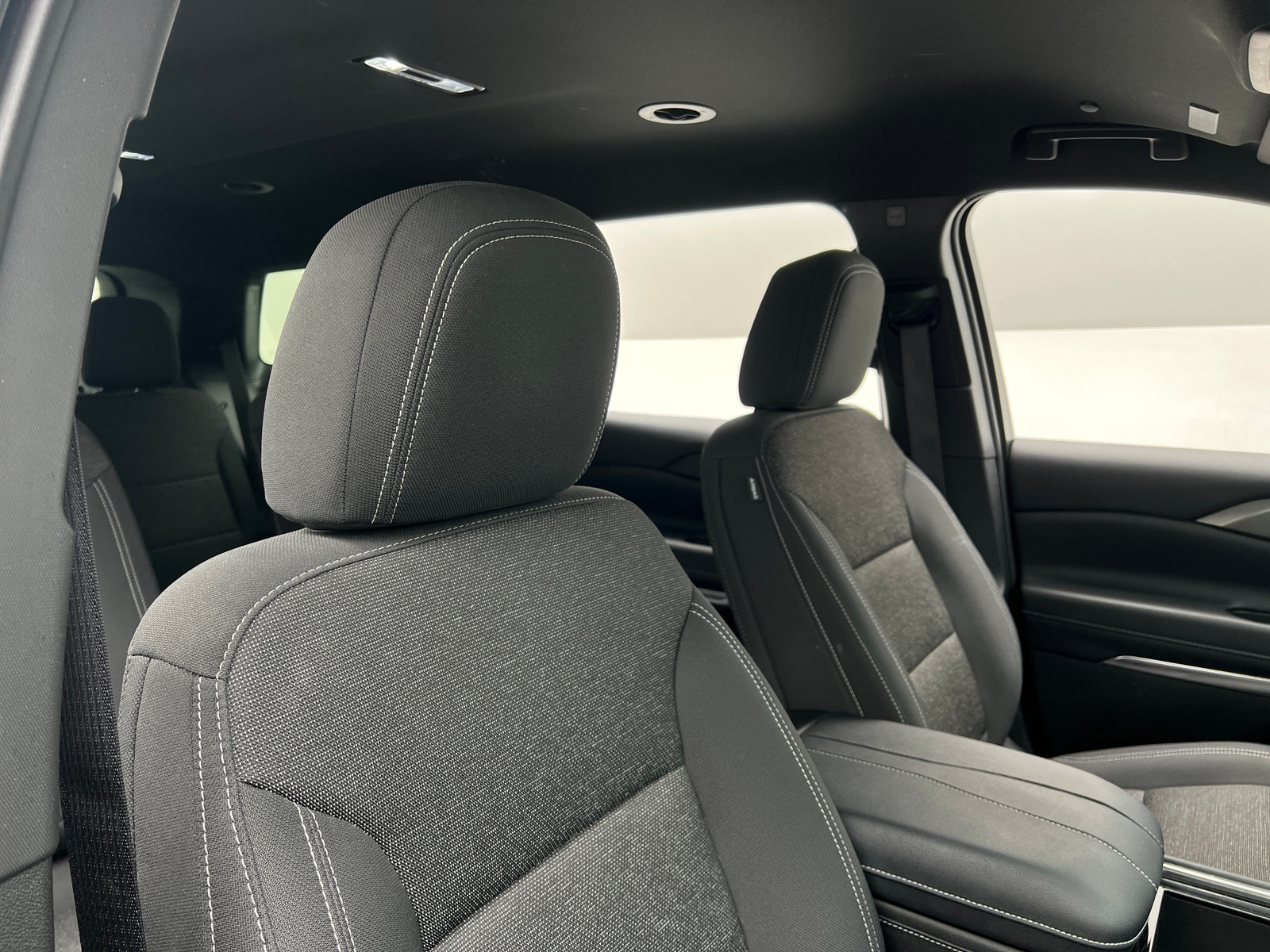 Thumbnail: 2025 Chevrolet Traverse - 2