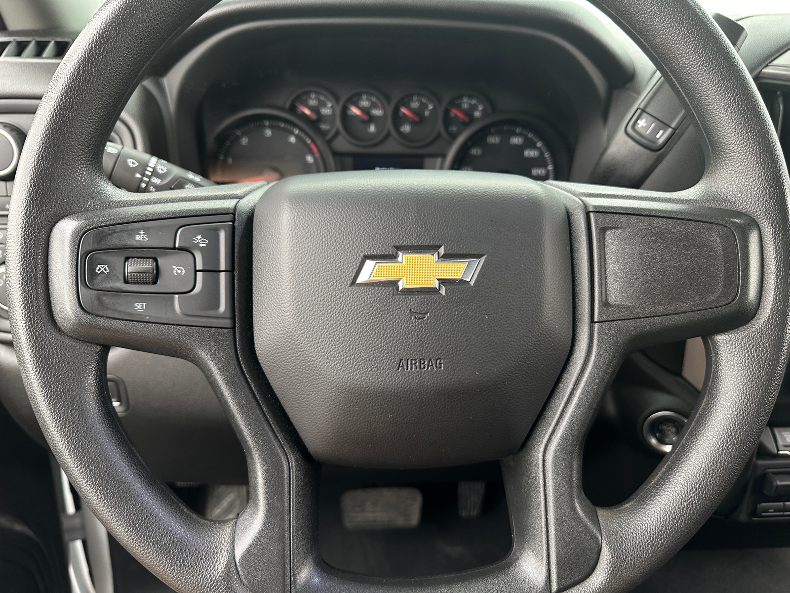 Thumbnail: 2024 Chevrolet Silverado 2500 - 5