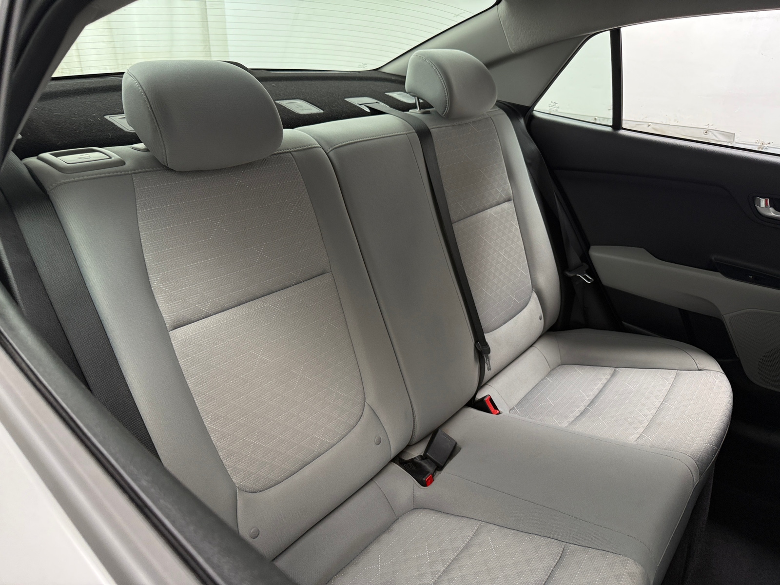 Thumbnail: 2023 Kia Rio - 6