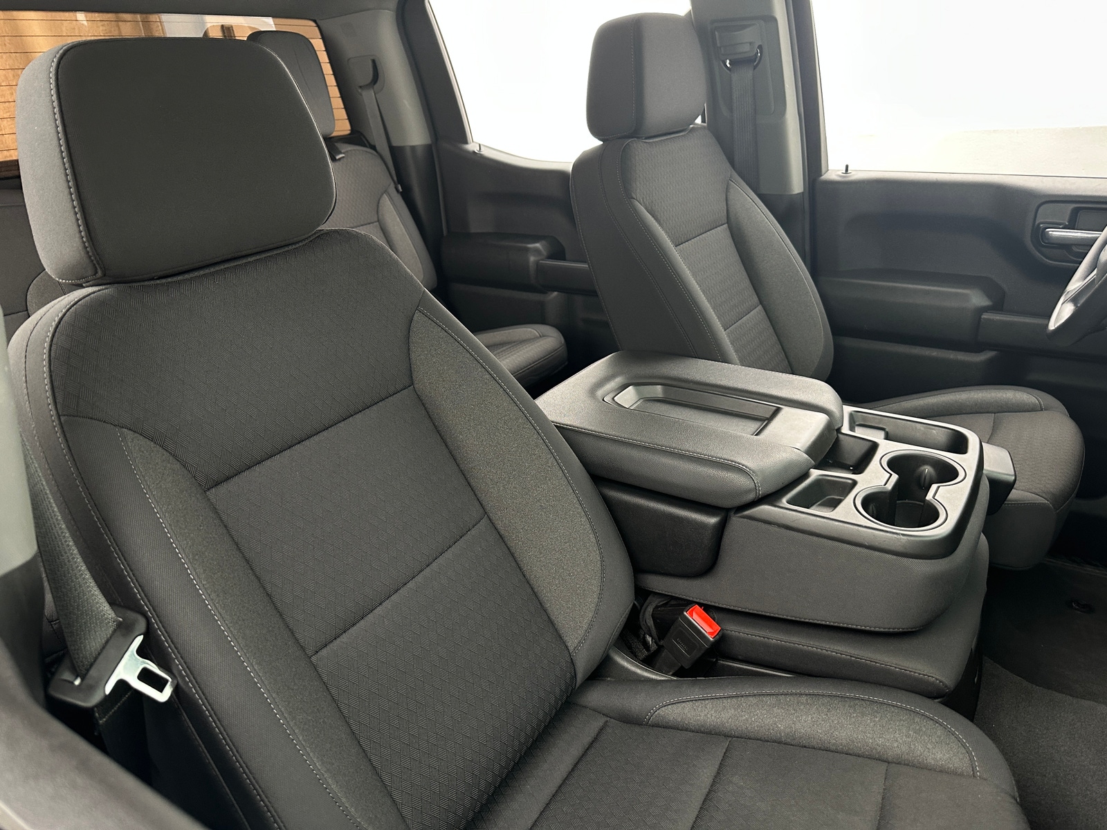 Thumbnail: 2024 Chevrolet Silverado 1500 - 2