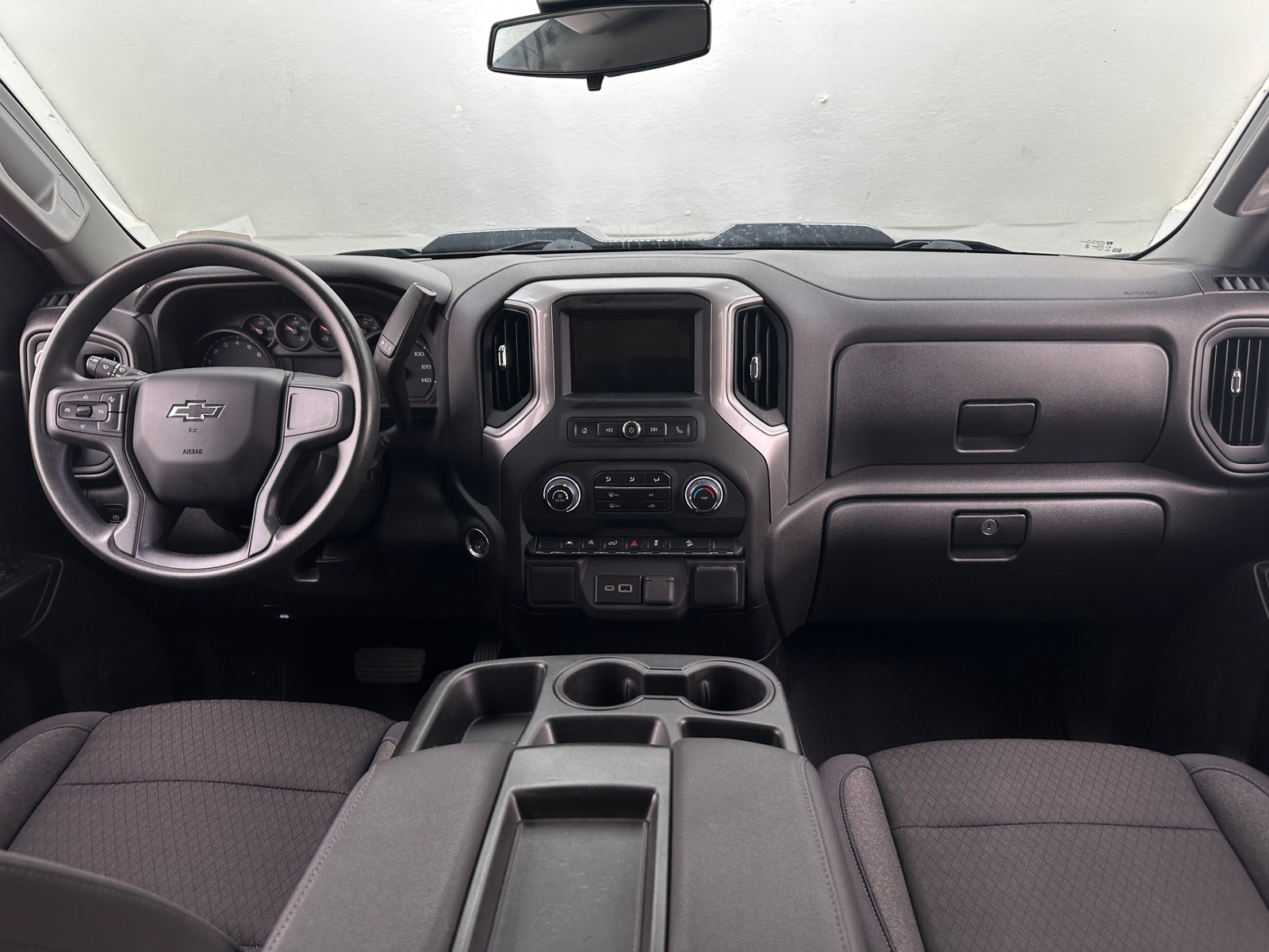 Thumbnail: 2024 Chevrolet Silverado 1500 - 3