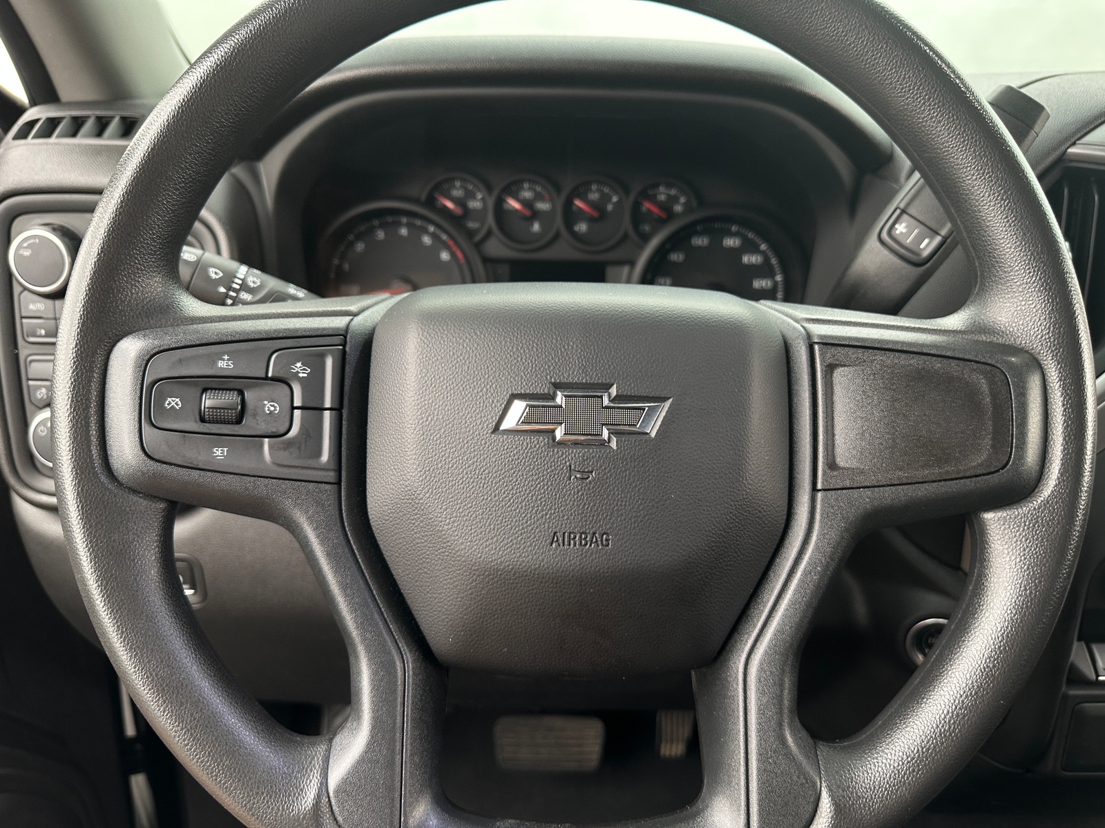 Thumbnail: 2024 Chevrolet Silverado 1500 - 5