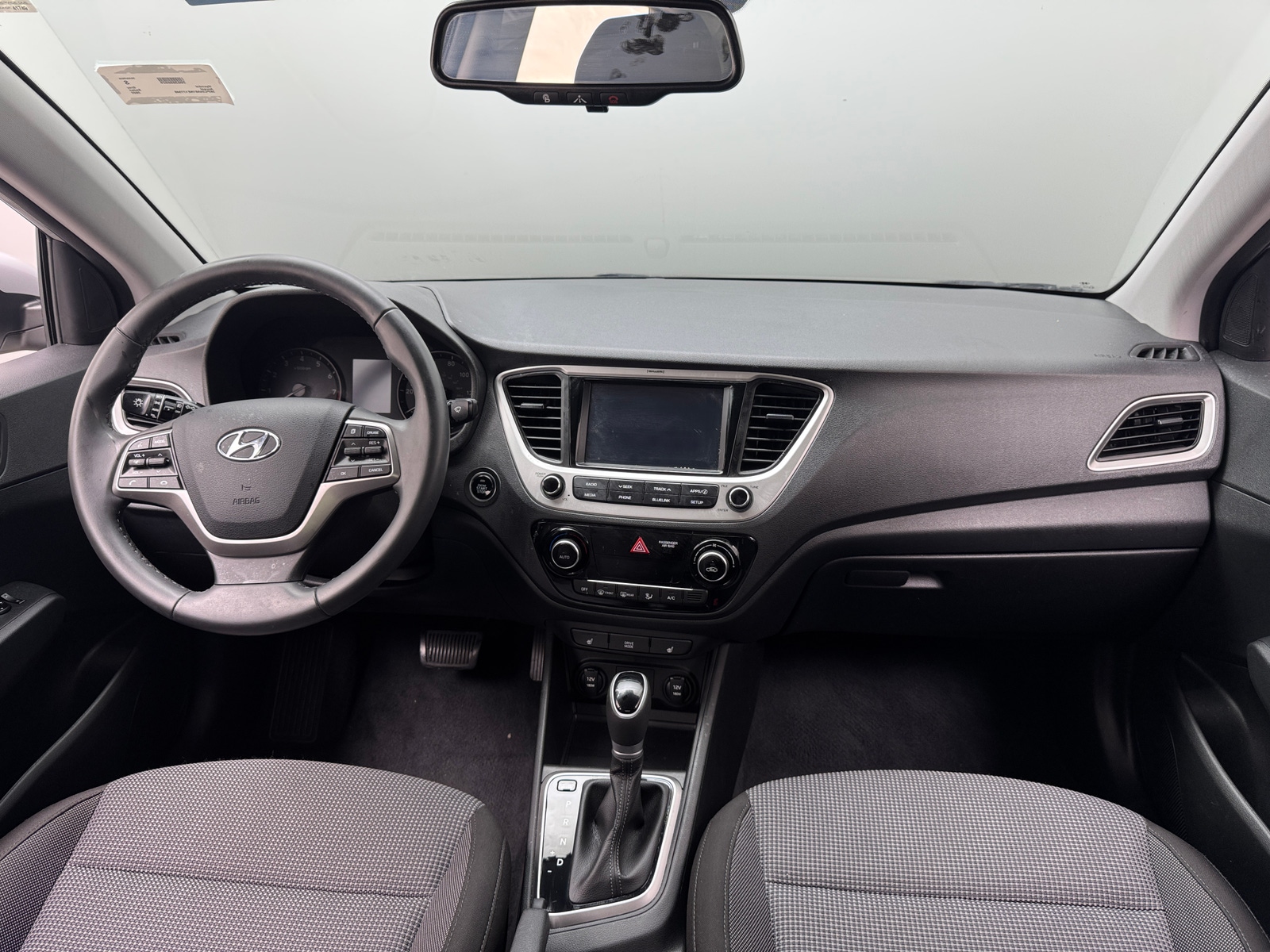 Thumbnail: 2022 Hyundai Accent - 3