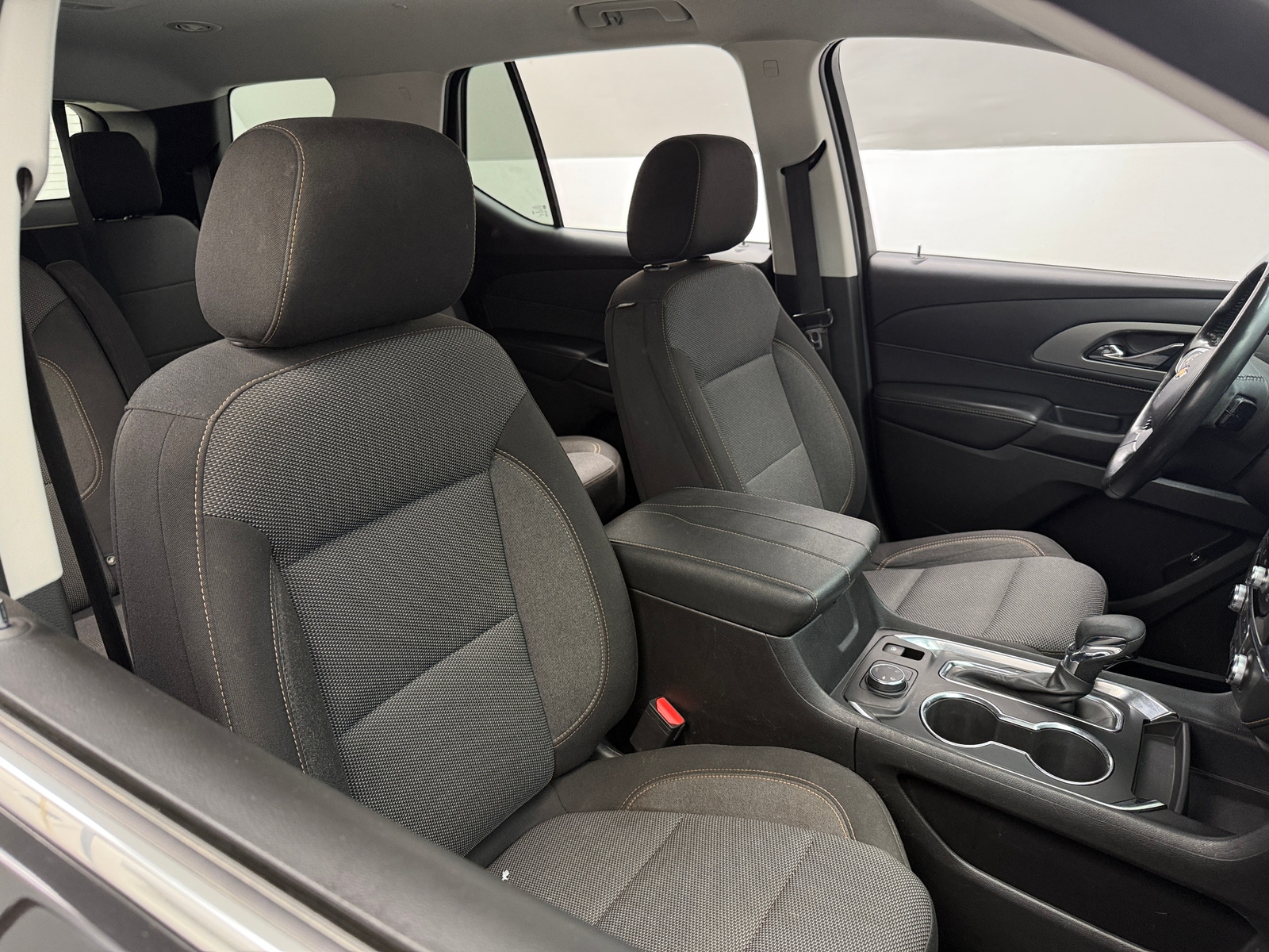Thumbnail: 2021 Chevrolet Traverse - 2
