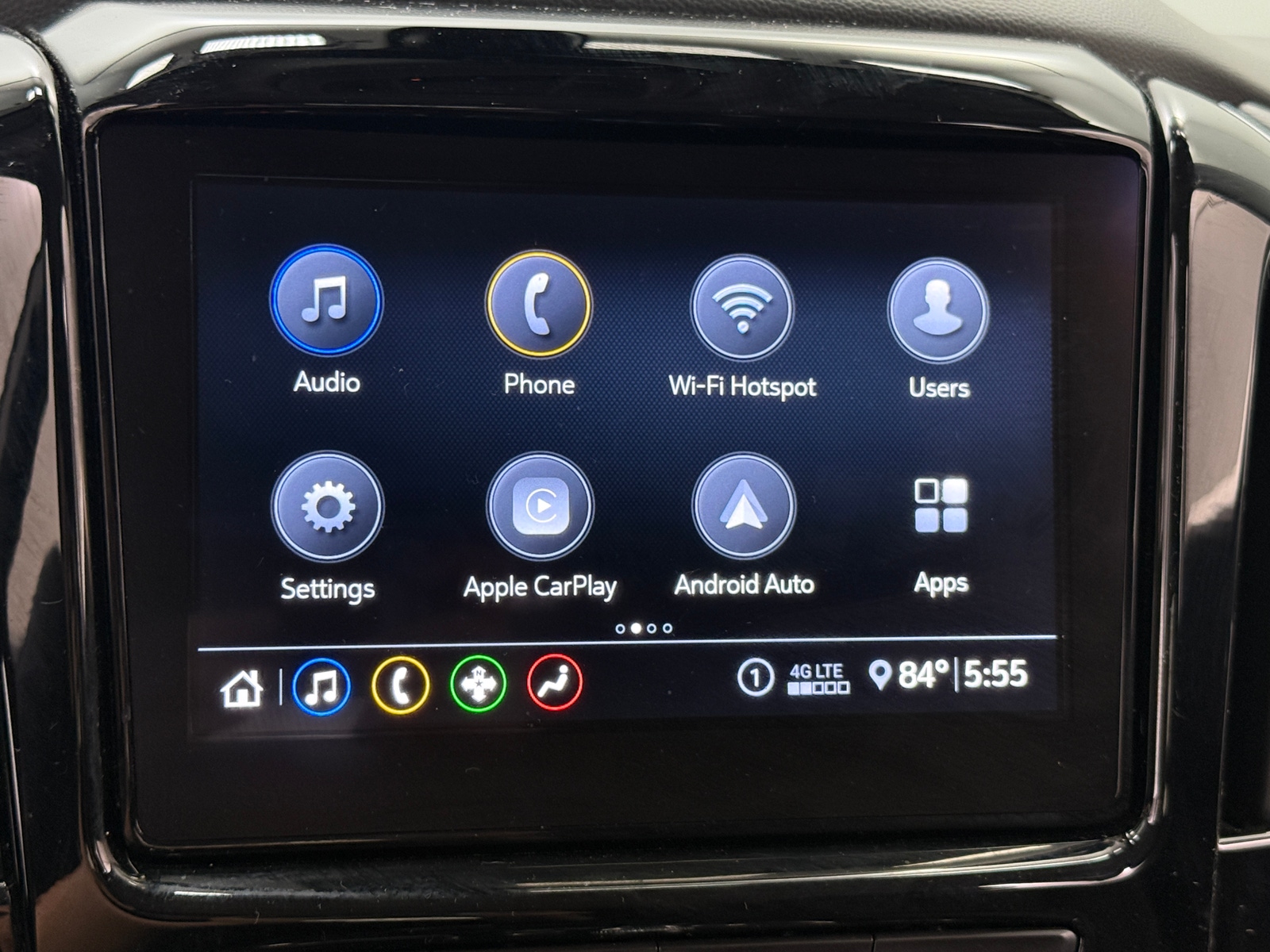 Thumbnail: 2021 Chevrolet Traverse - 4