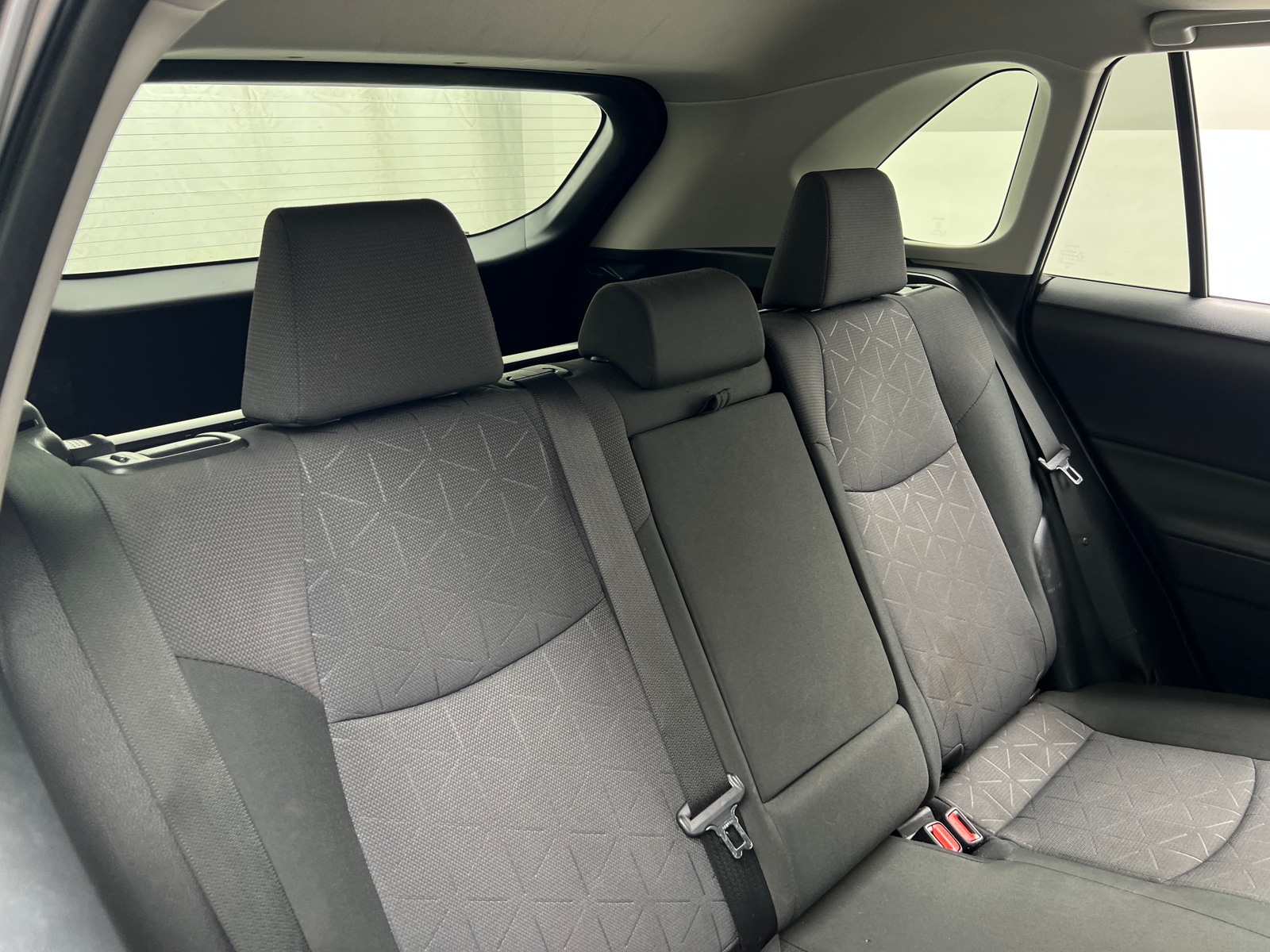 Thumbnail: 2019 Toyota RAV4 - 6
