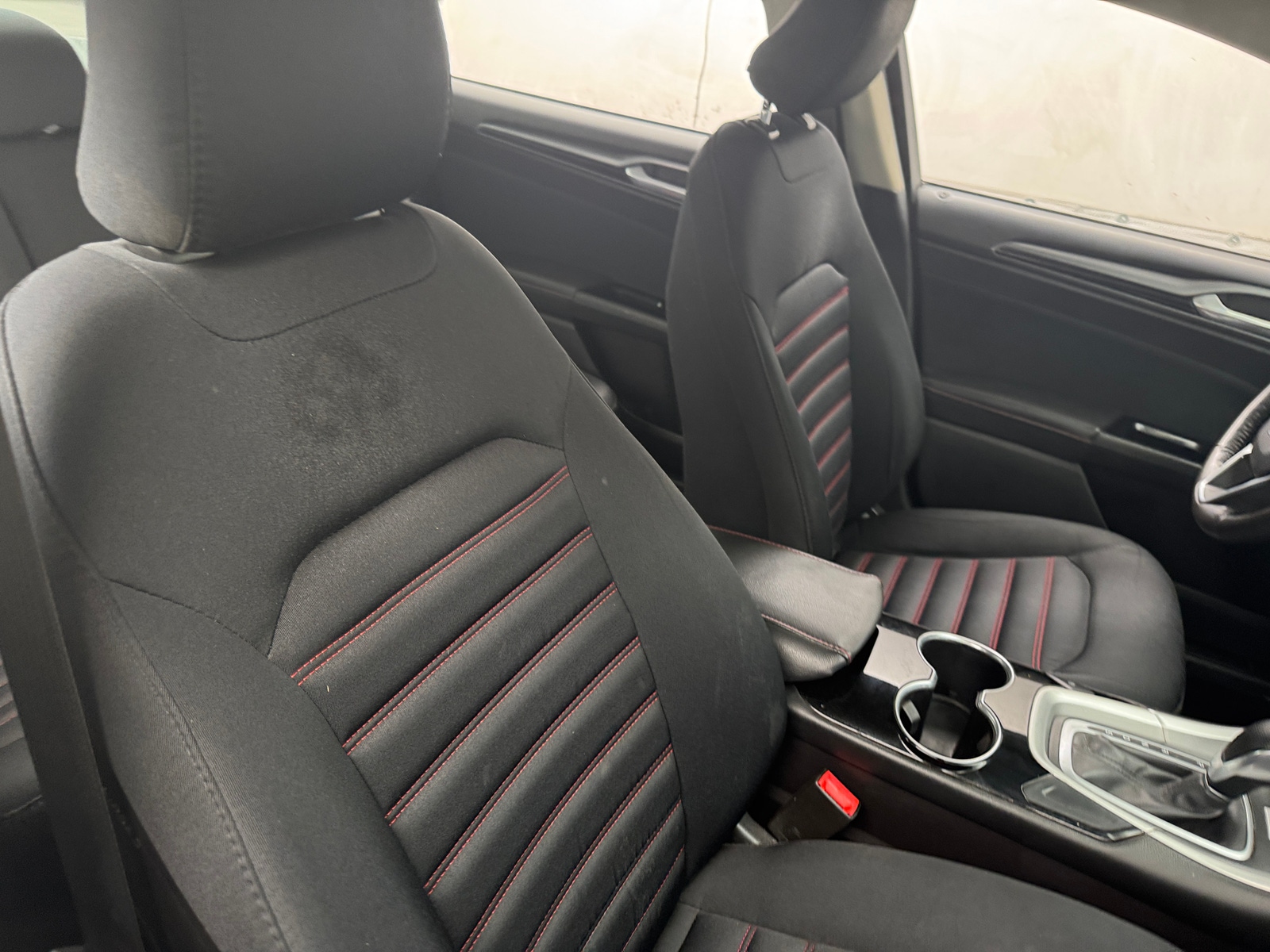 Thumbnail: 2016 Ford Fusion - 2