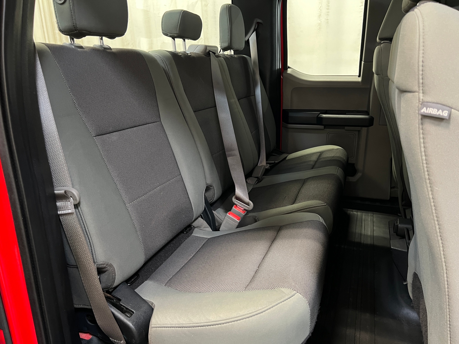 Thumbnail: 2018 Ford Econoline - 6
