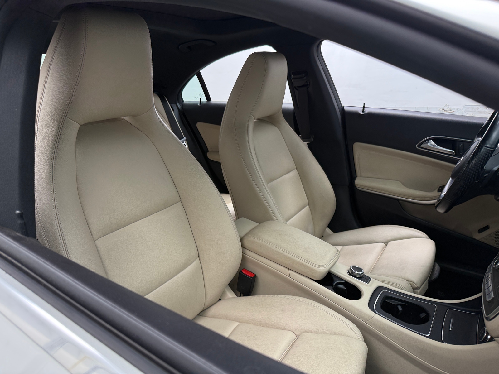 Thumbnail: 2019 Mercedes-Benz CLA - 2