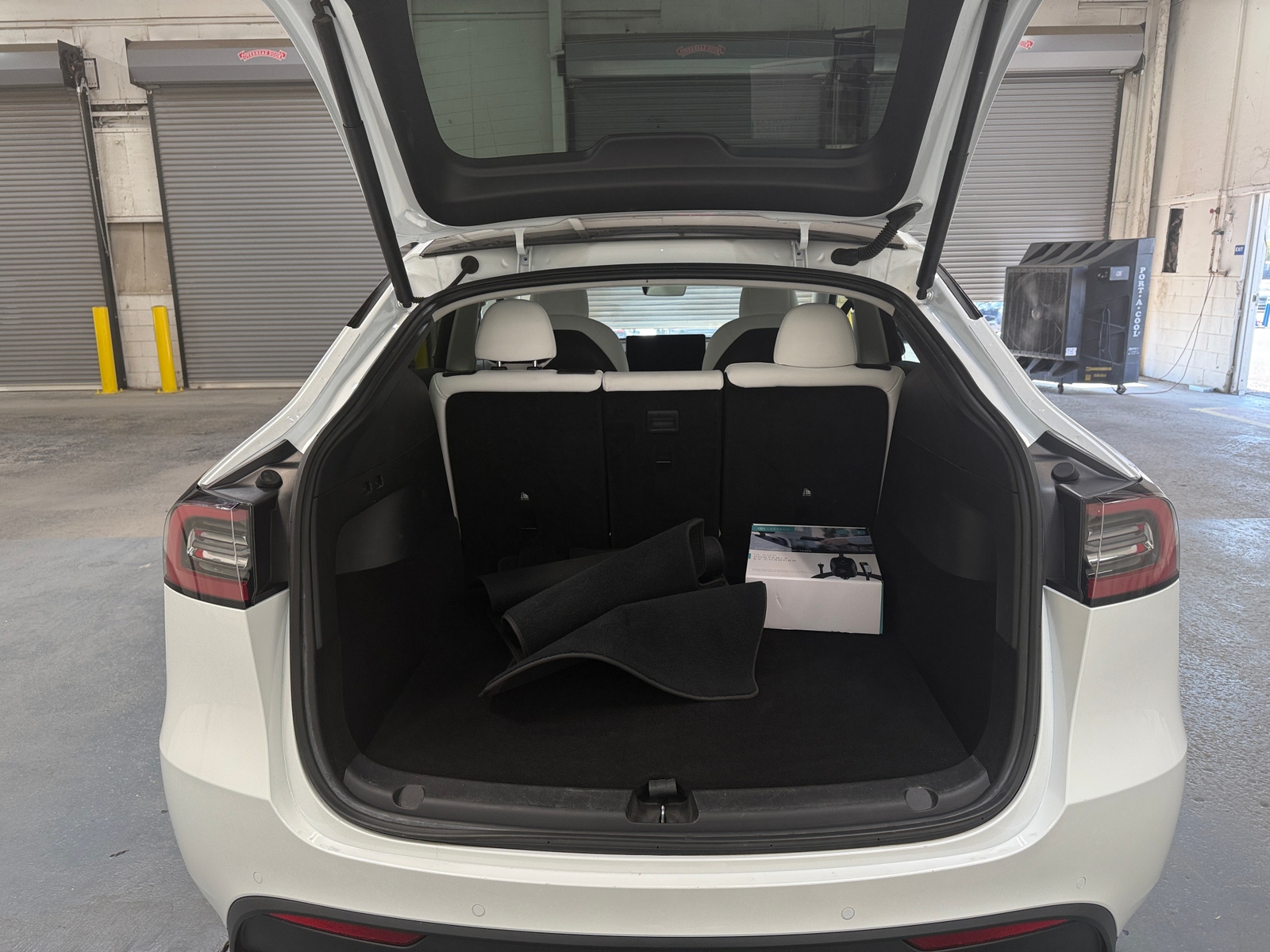 Thumbnail: 2022 Tesla Model Y - 5