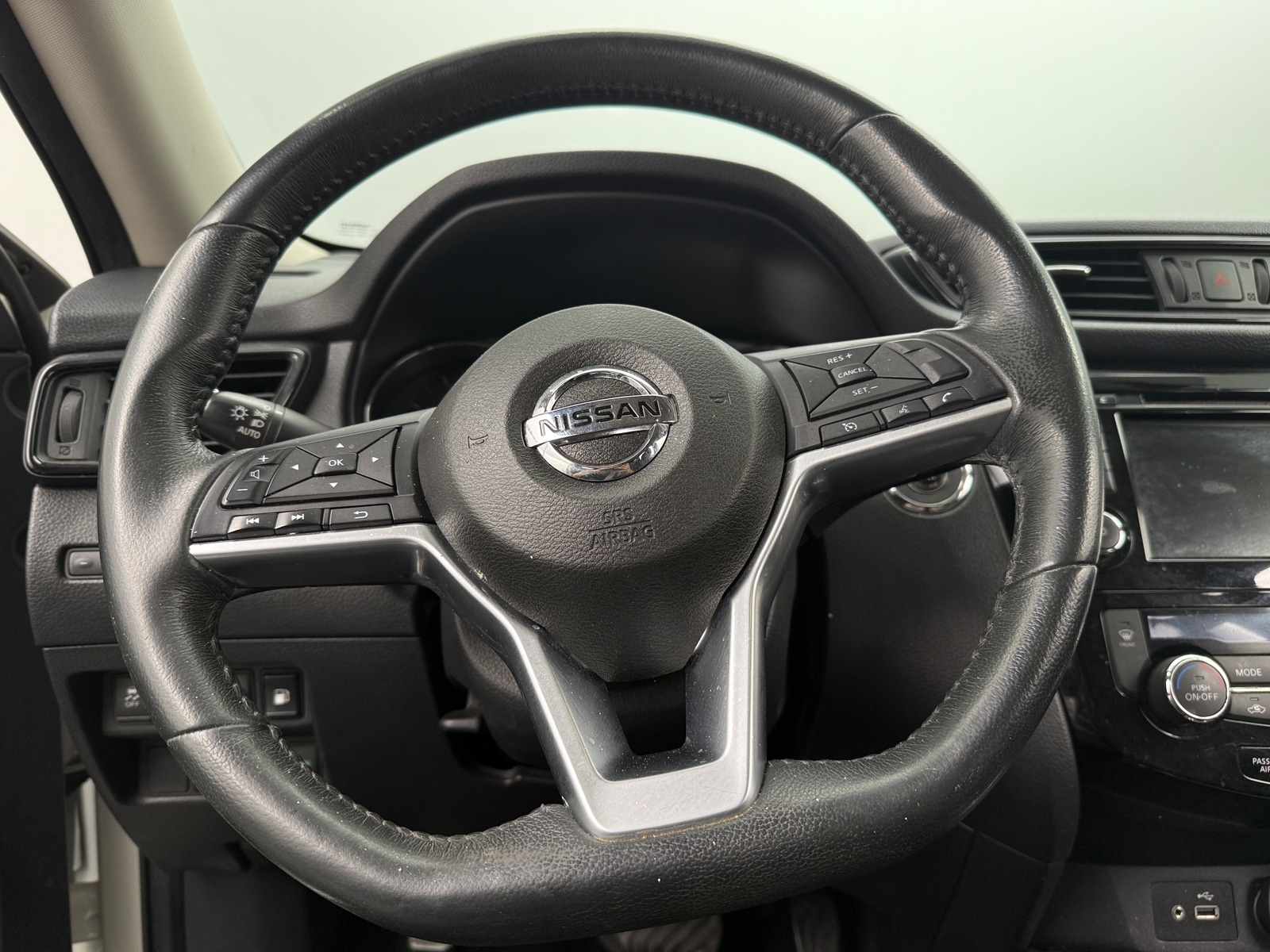 Thumbnail: 2018 Nissan Rogue - 5