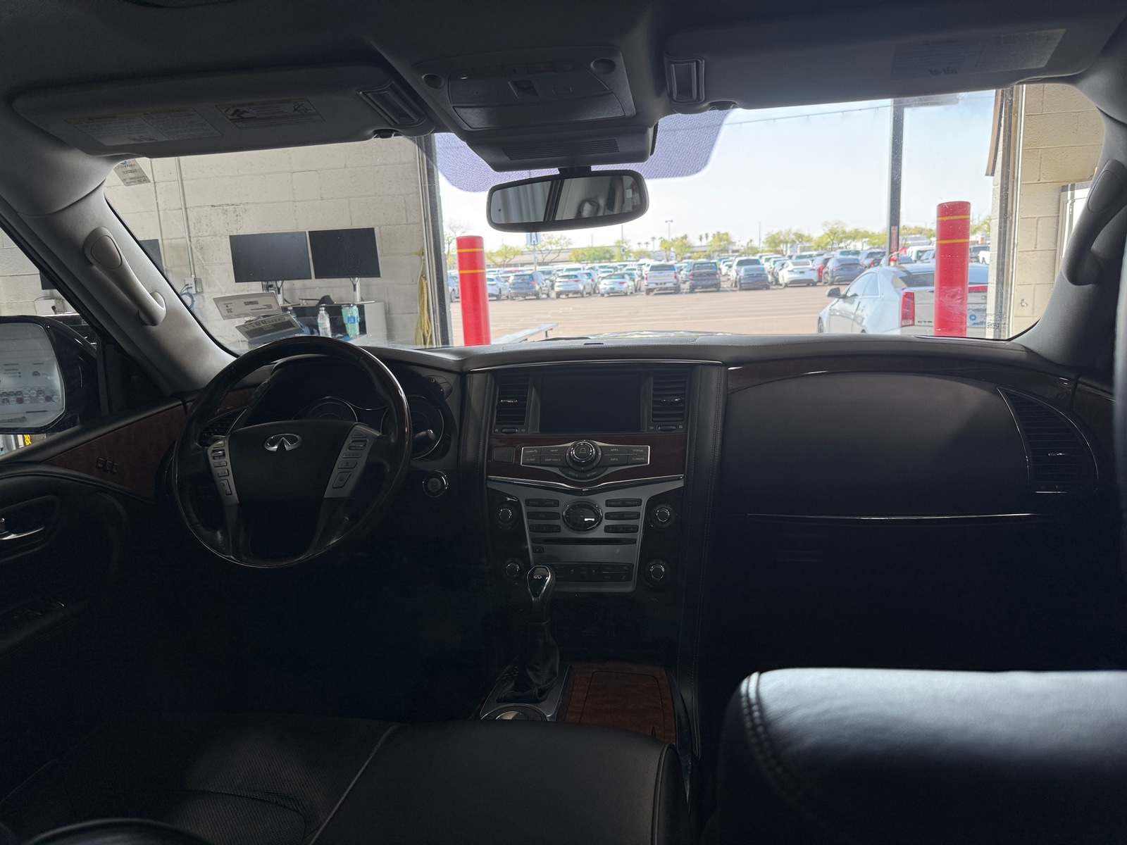 Thumbnail: 2019 INFINITI QX80 - 2