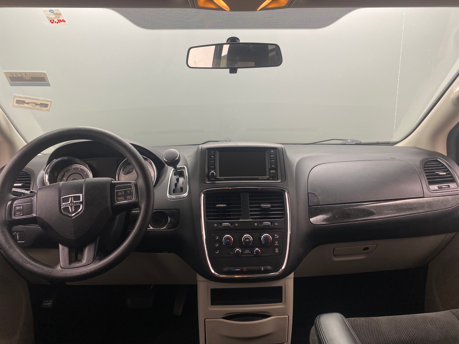 Thumbnail: 2018 Dodge Grand Caravan - 3