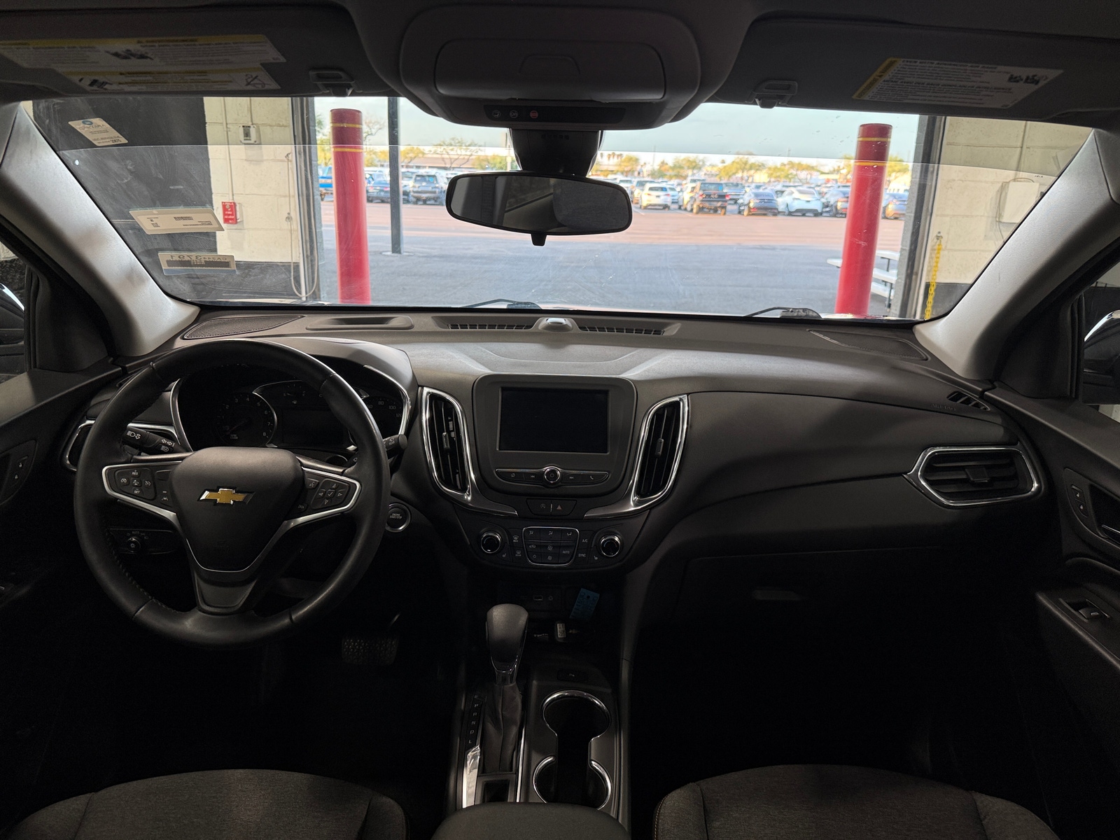 Thumbnail: 2022 Chevrolet Equinox - 3