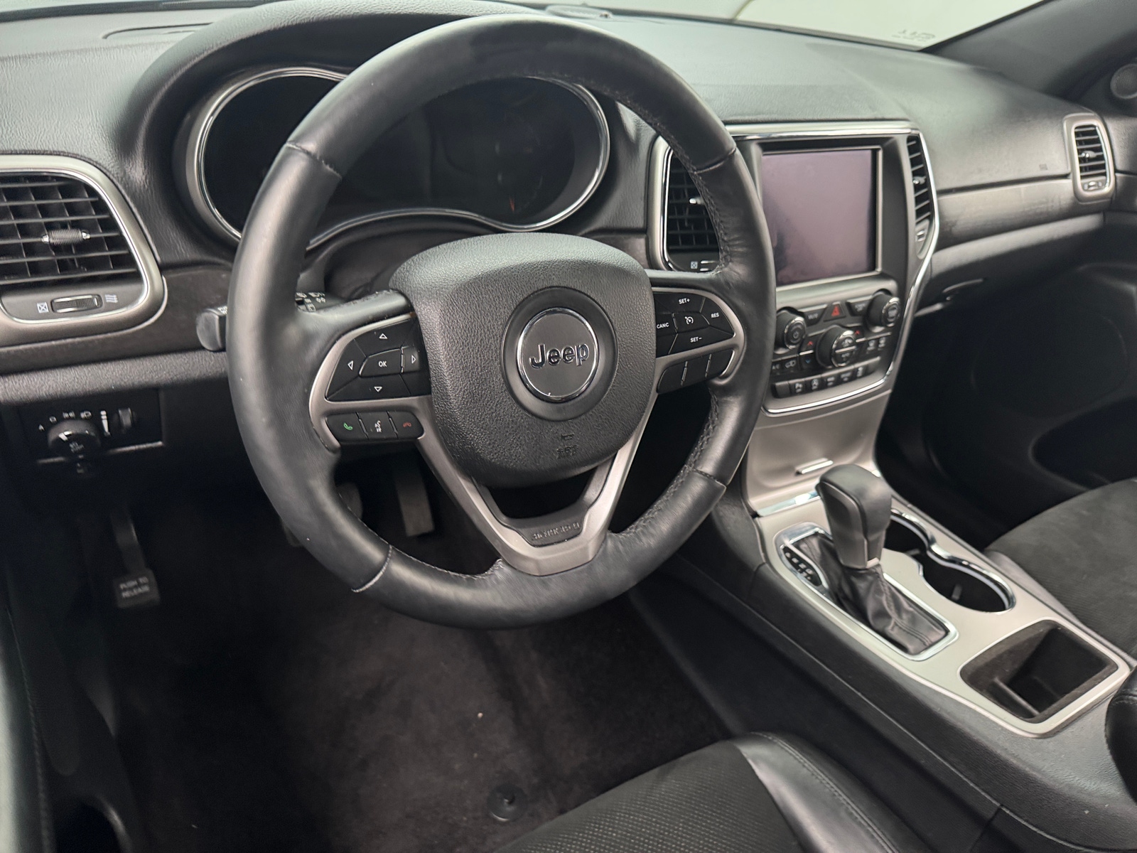 Thumbnail: 2018 Jeep Grand Cherokee - 4