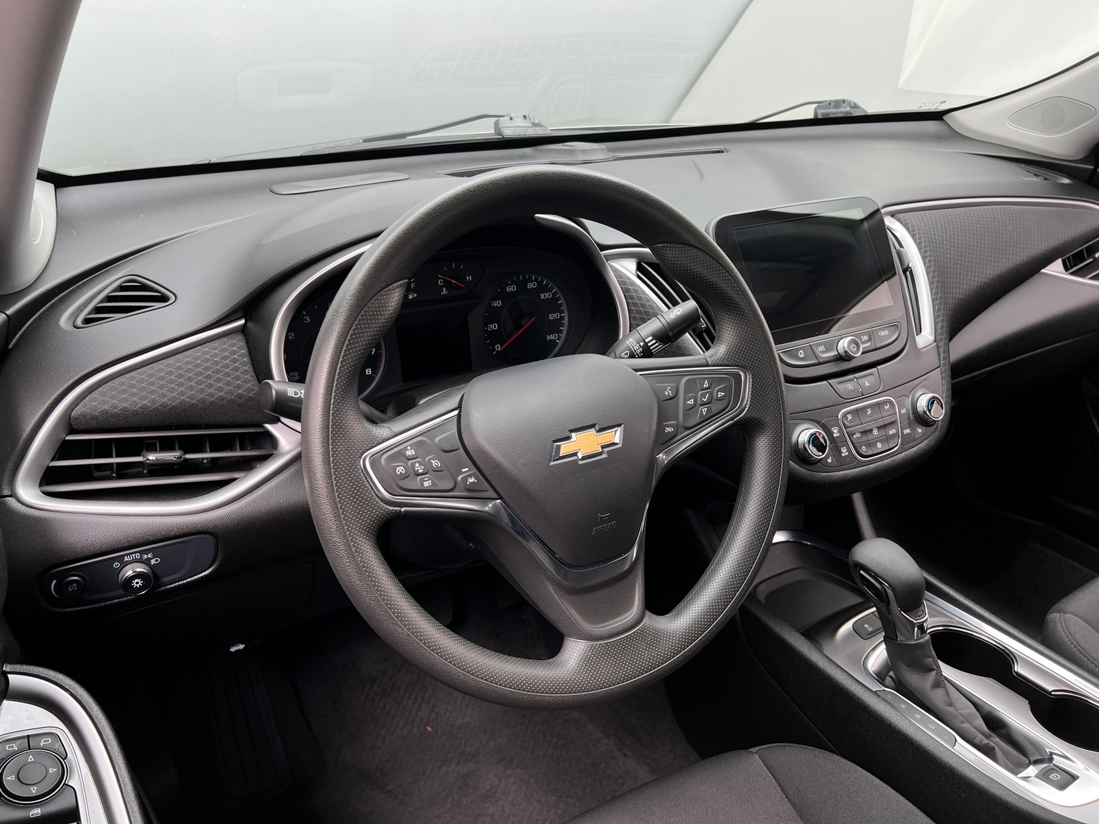 Thumbnail: 2024 Chevrolet Malibu - 5