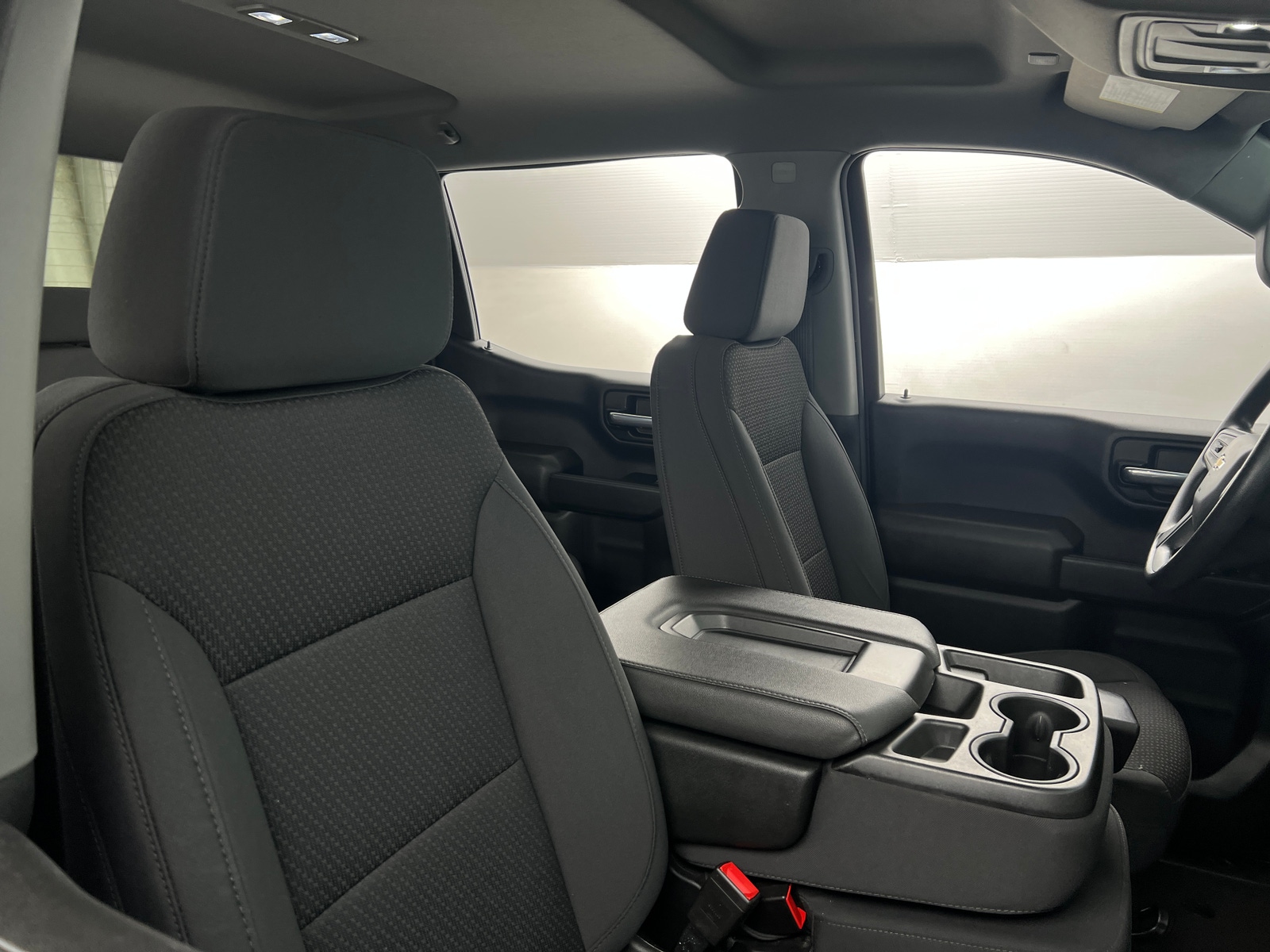 Thumbnail: 2022 Chevrolet Silverado 1500 - 2
