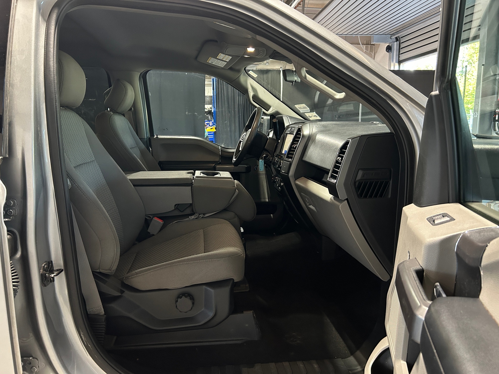 Thumbnail: 2020 Ford Econoline - 2