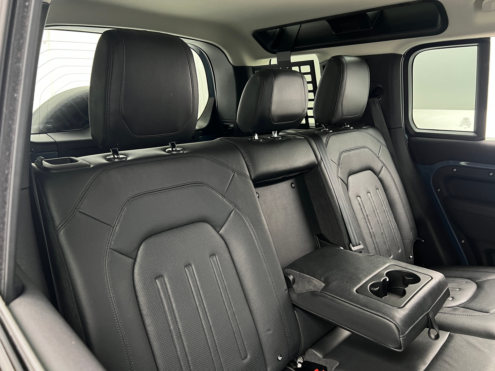 Thumbnail: 2021 Land Rover Defender - 5