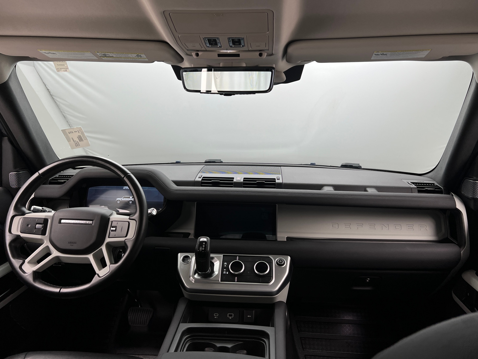Thumbnail: 2021 Land Rover Defender - 2