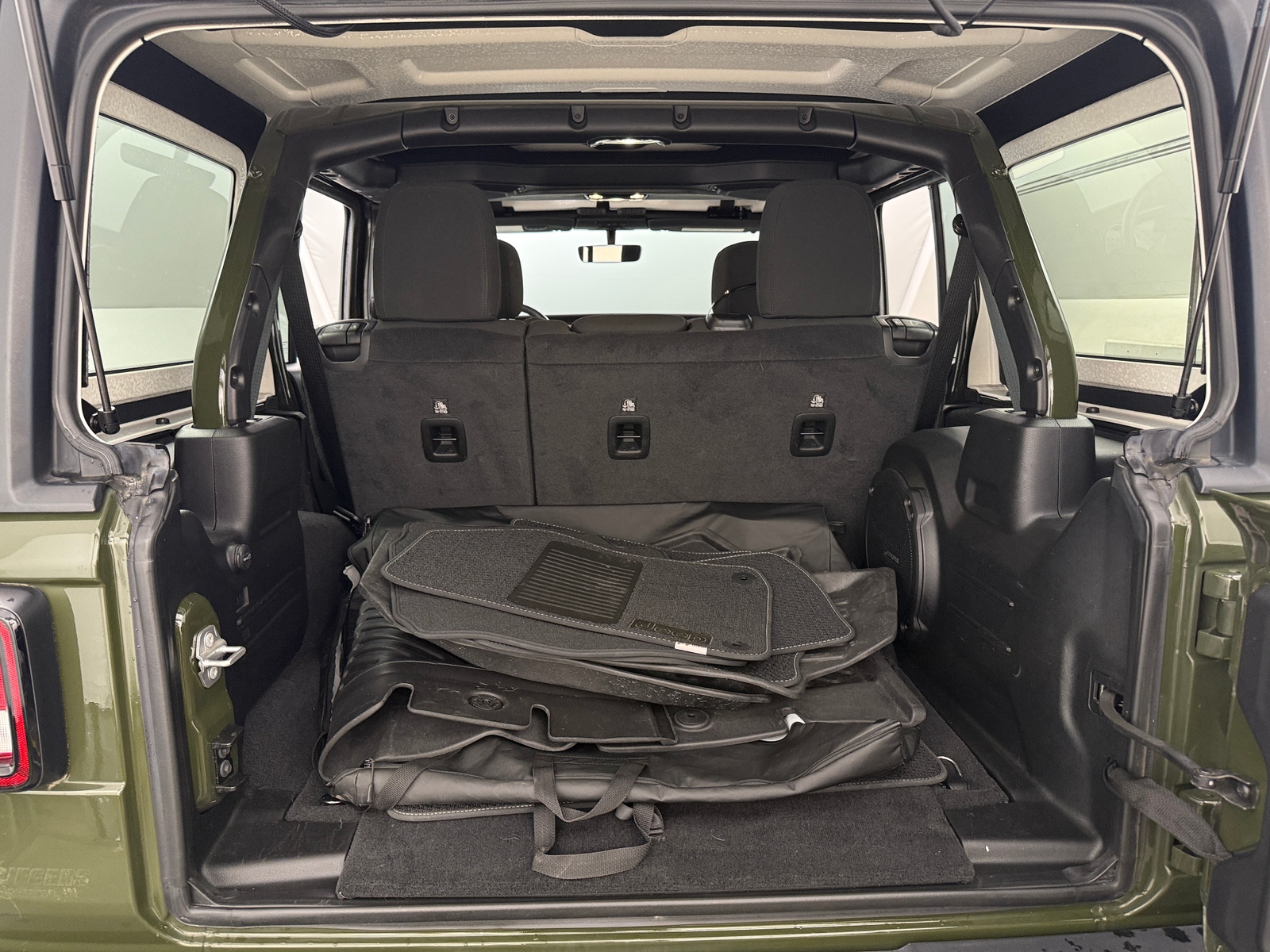 Thumbnail: 2021 Jeep Wrangler - 7