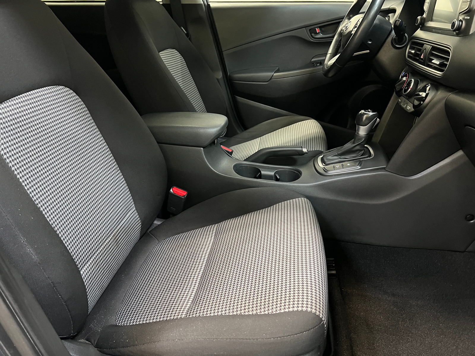 Thumbnail: 2018 Hyundai Kona - 2