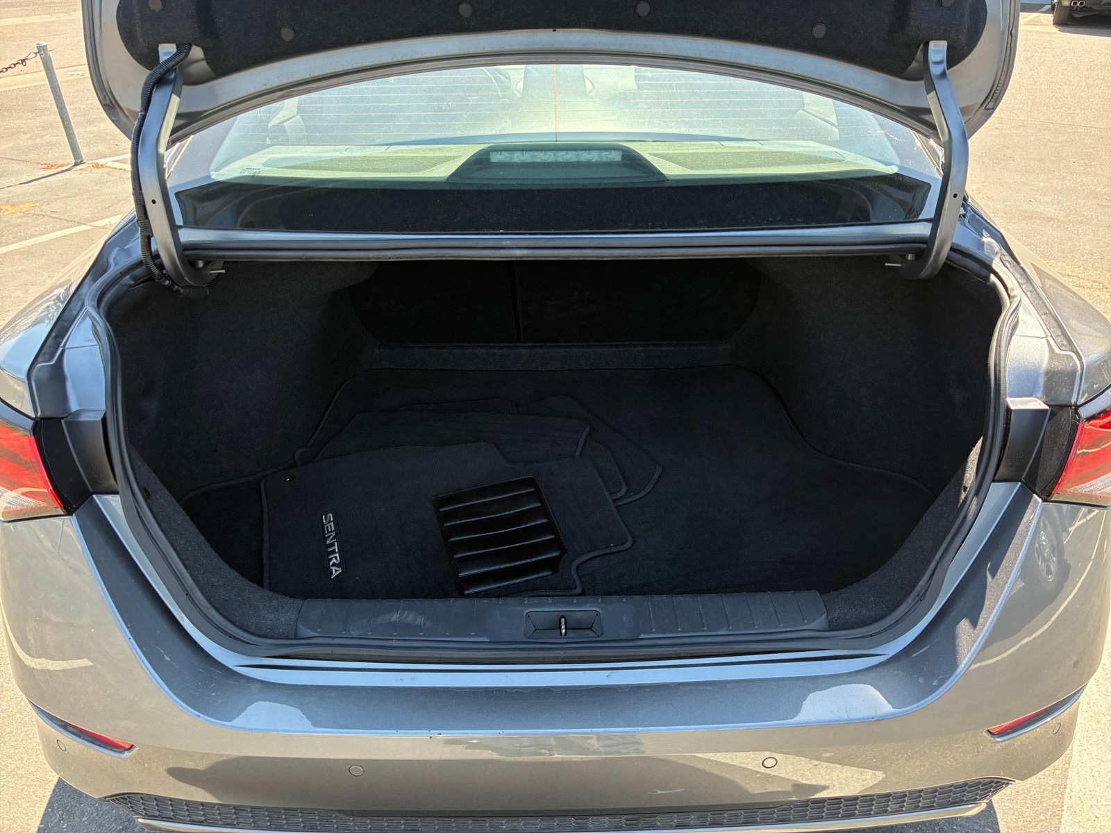 Thumbnail: 2024 Nissan Sentra - 6