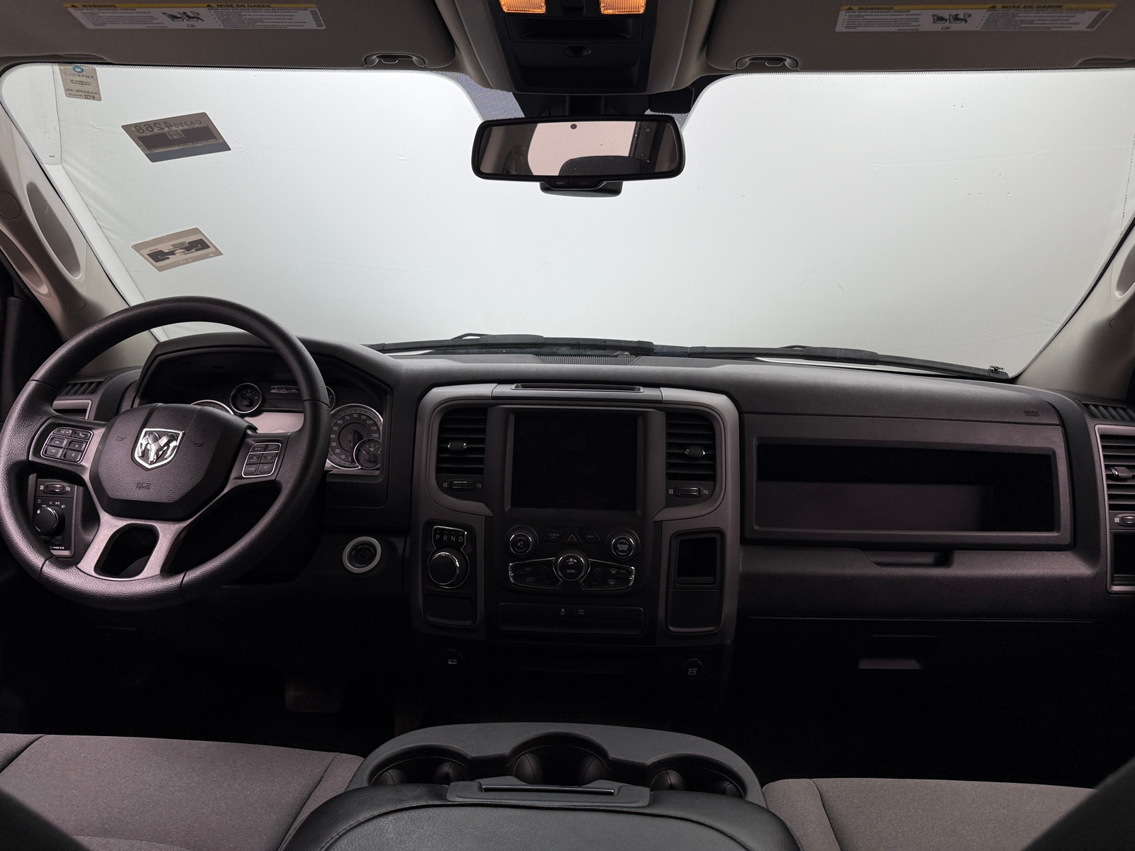 Thumbnail: 2022 RAM 1500 Classic - 3