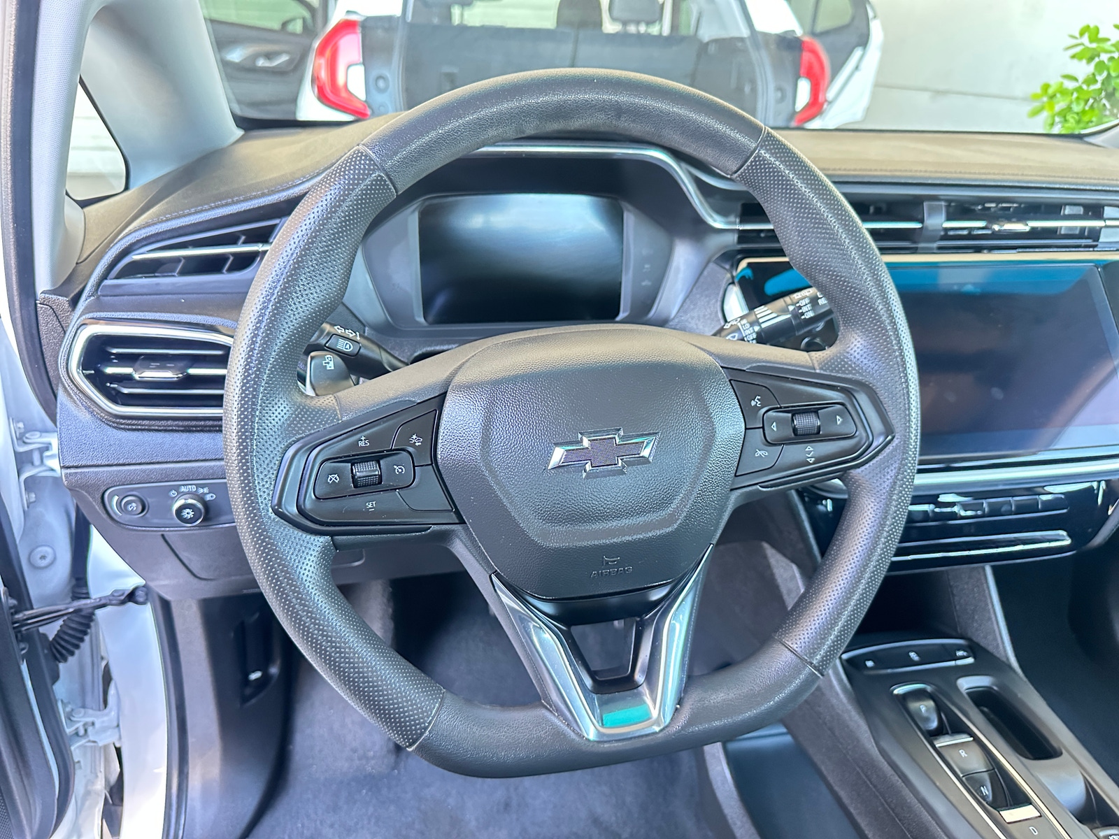 Thumbnail: 2023 Chevrolet Bolt EV - 5