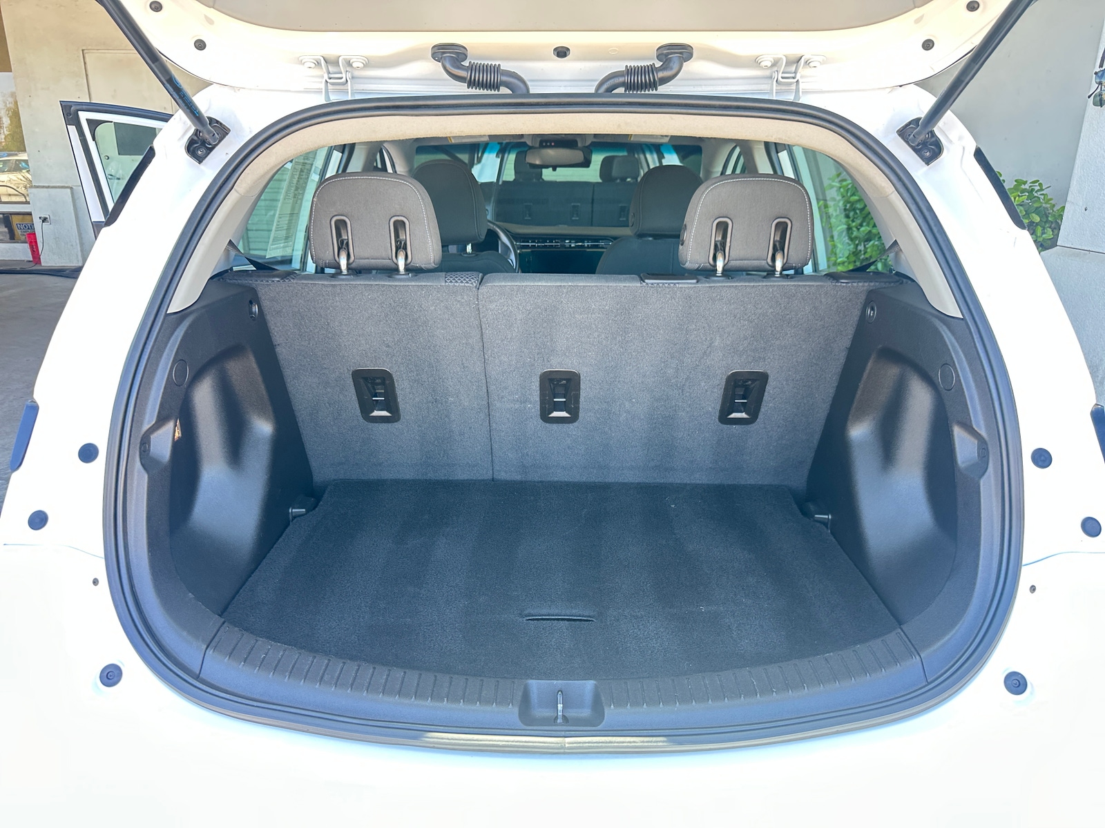 Thumbnail: 2023 Chevrolet Bolt EV - 6