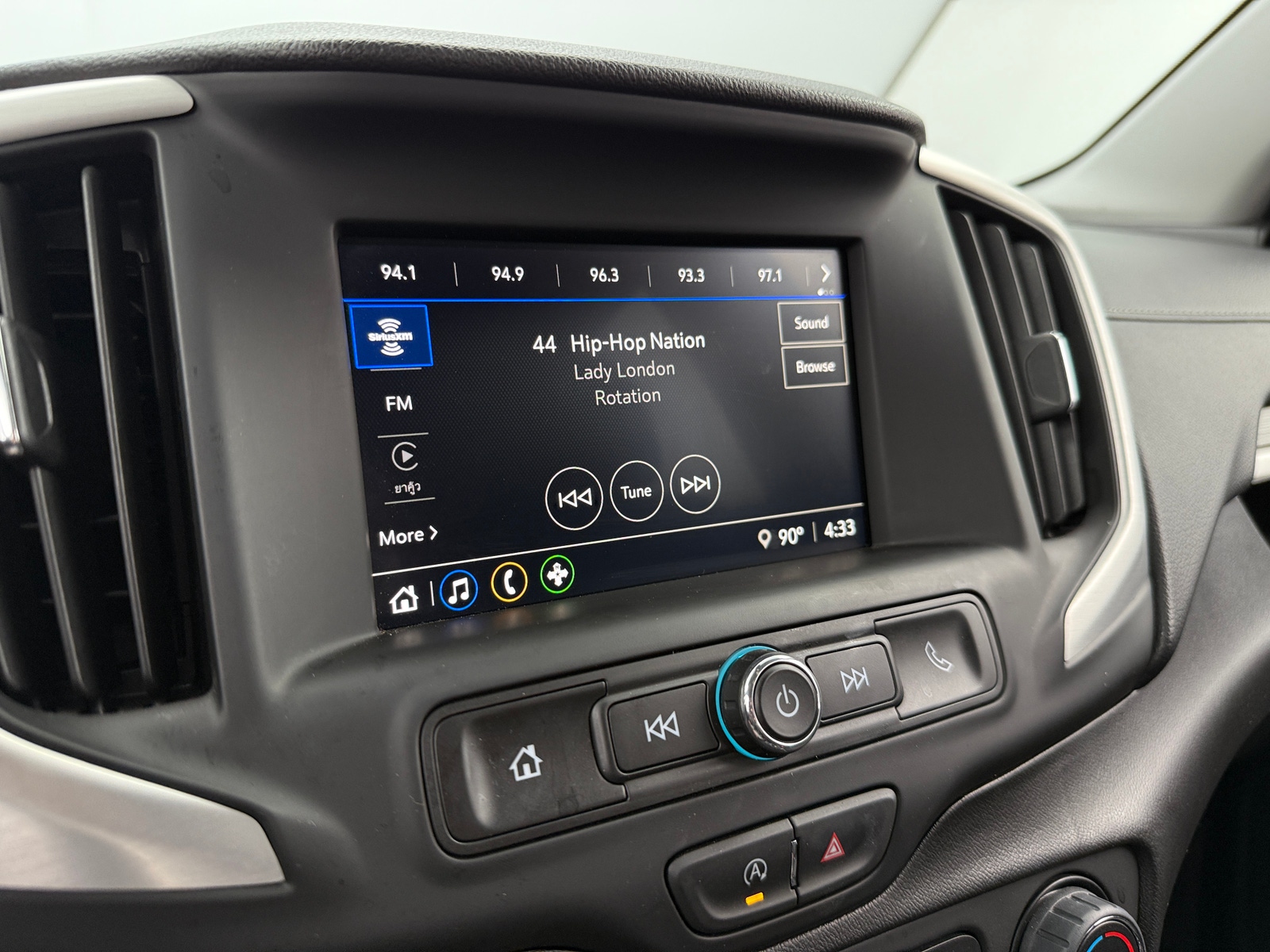 Thumbnail: 2024 GMC Terrain - 4