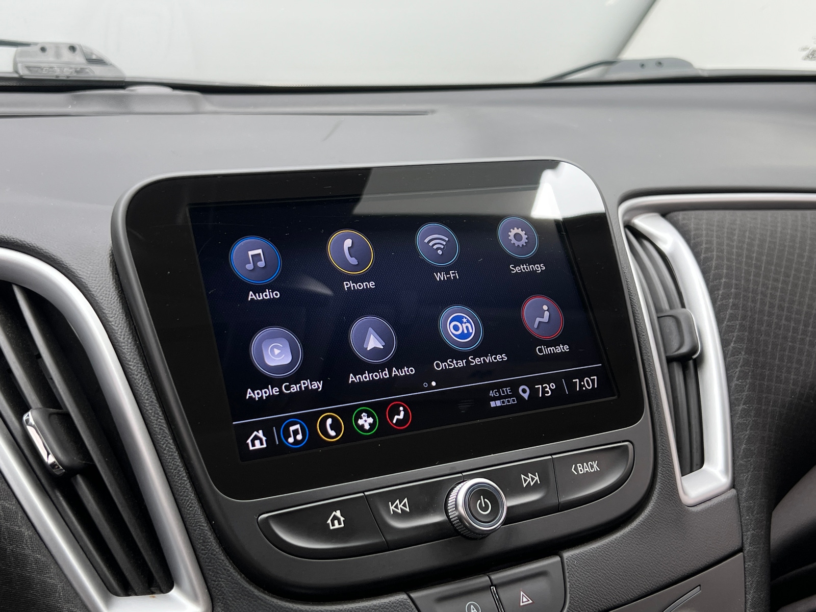 Thumbnail: 2024 Chevrolet Malibu - 4