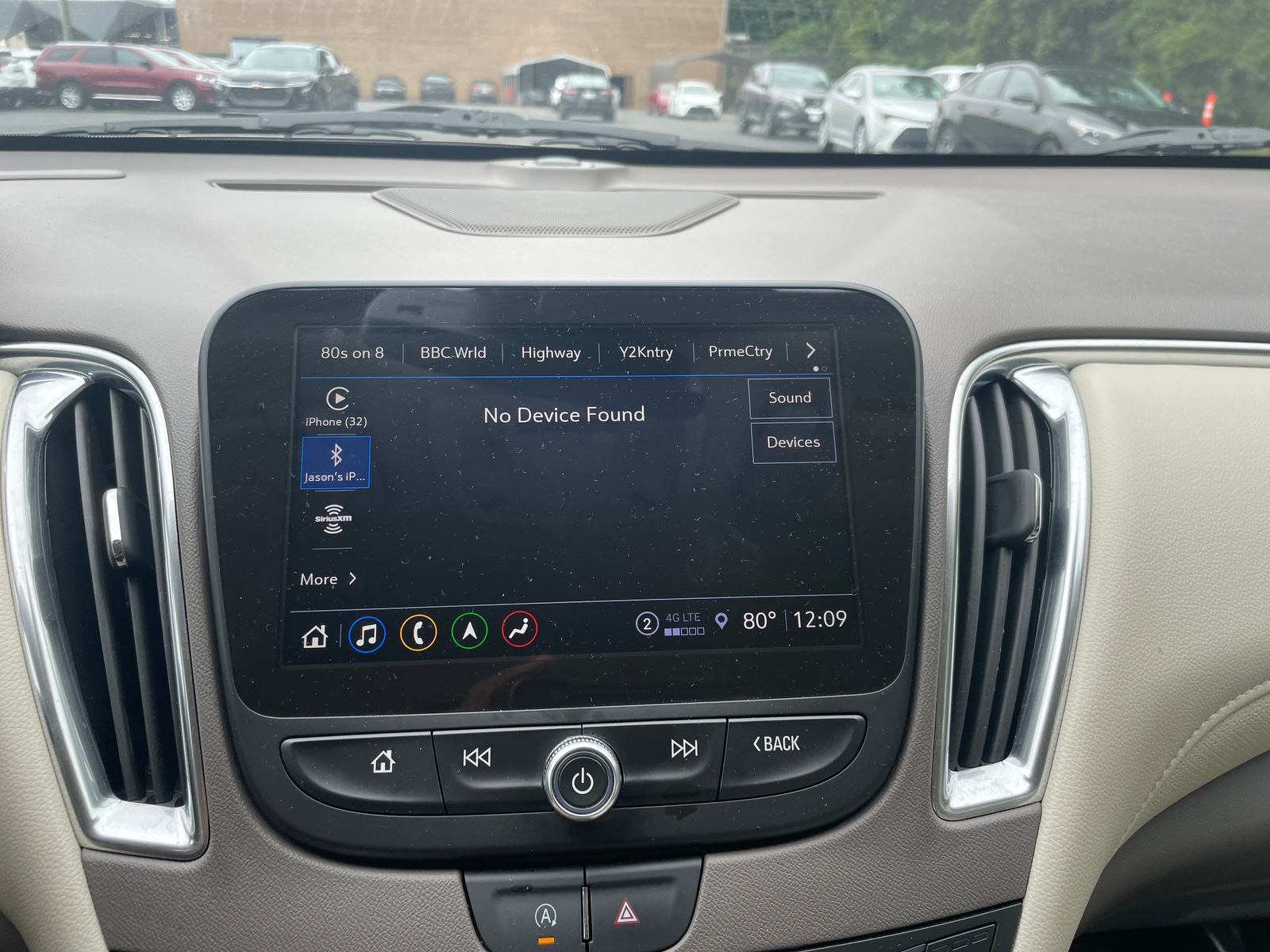 Thumbnail: 2024 Chevrolet Malibu - 3