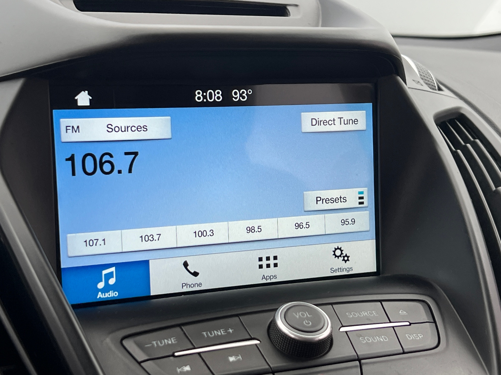 Thumbnail: 2018 Ford Escape - 4
