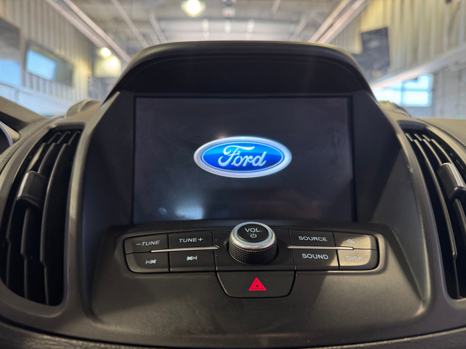 Thumbnail: 2018 Ford Escape - 3