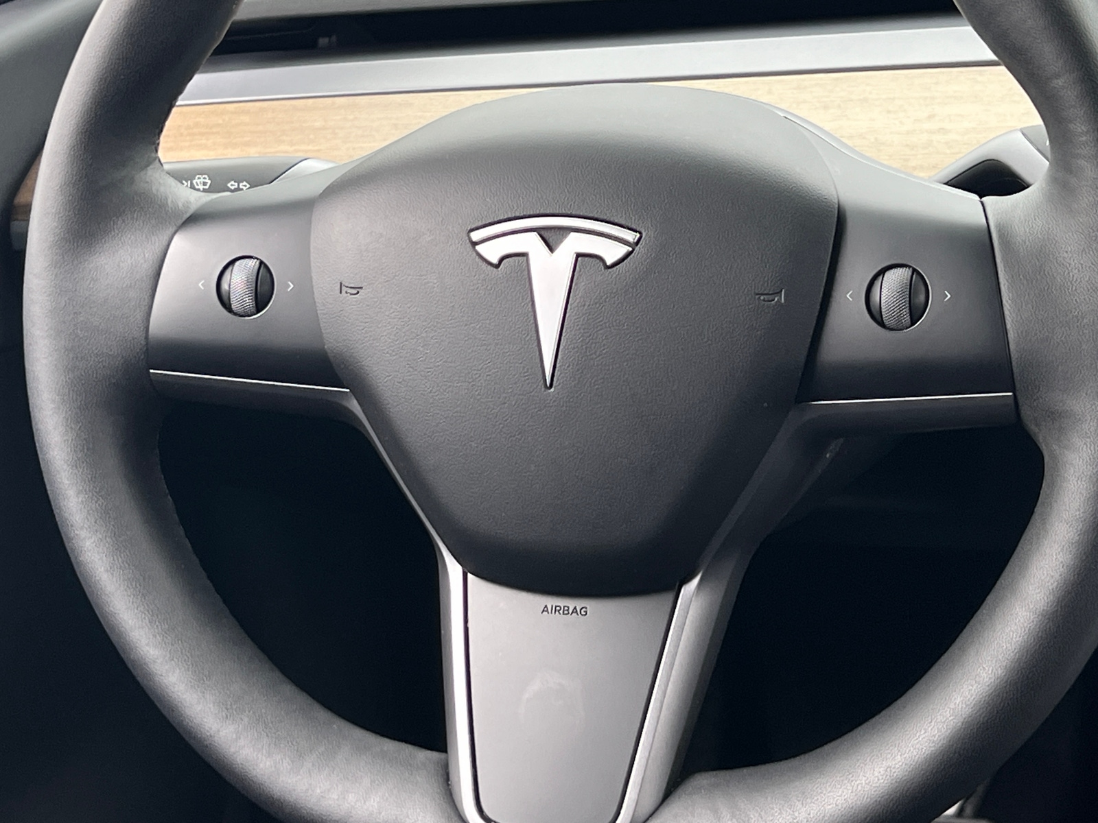 Thumbnail: 2022 Tesla Model Y - 3