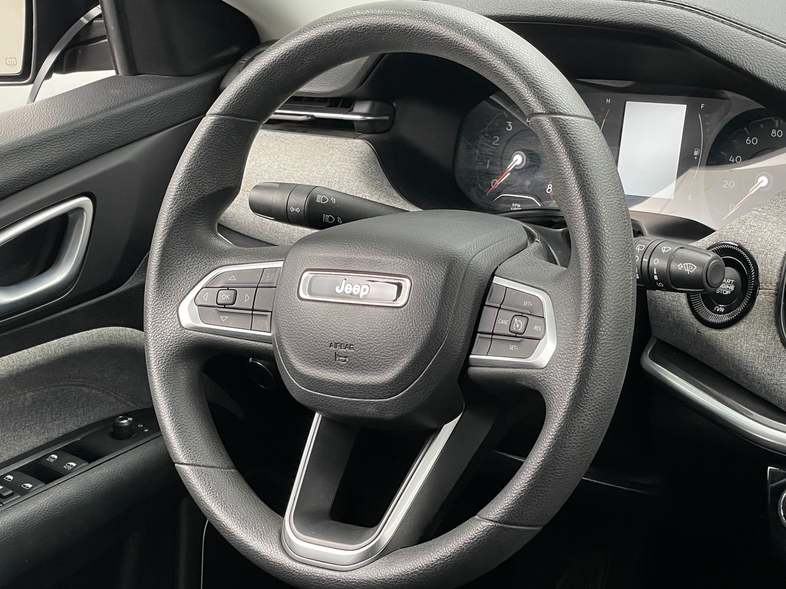 Thumbnail: 2022 Jeep Compass - 5