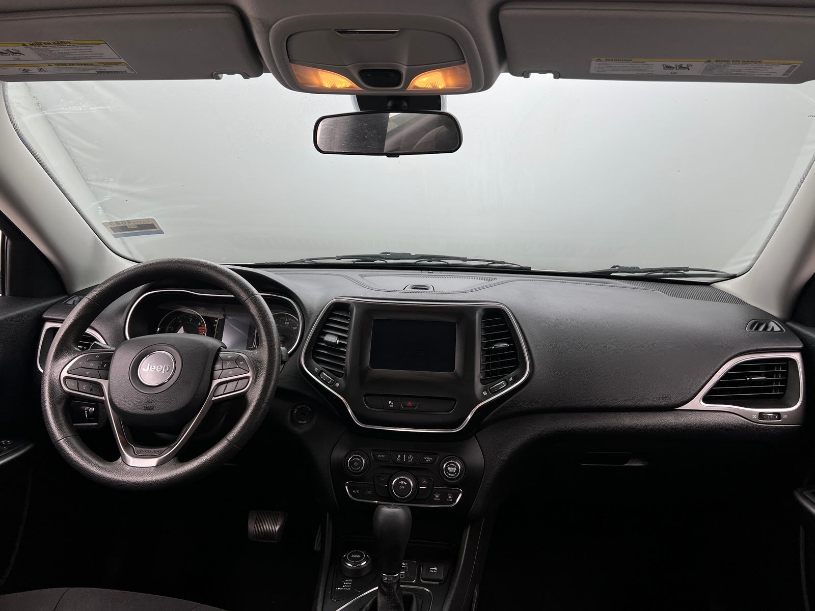 Thumbnail: 2020 Jeep Cherokee - 3