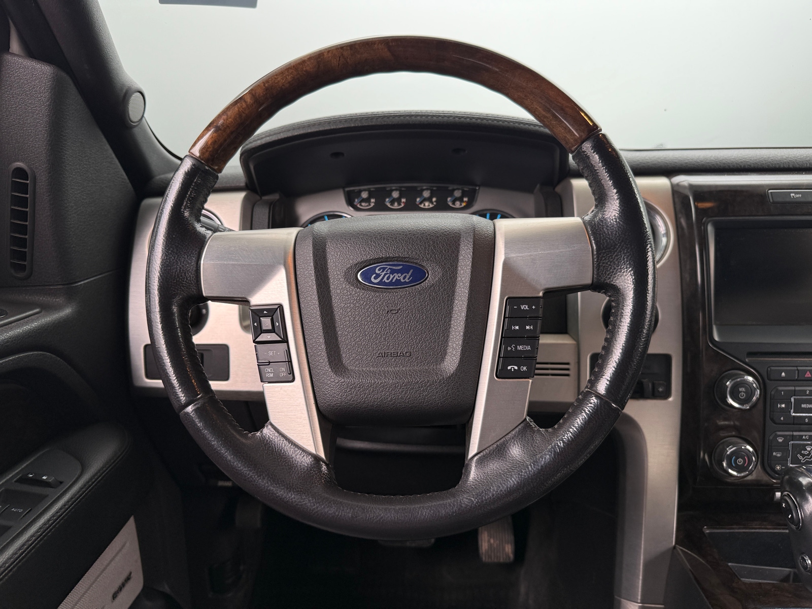 Thumbnail: 2013 Ford Econoline - 4