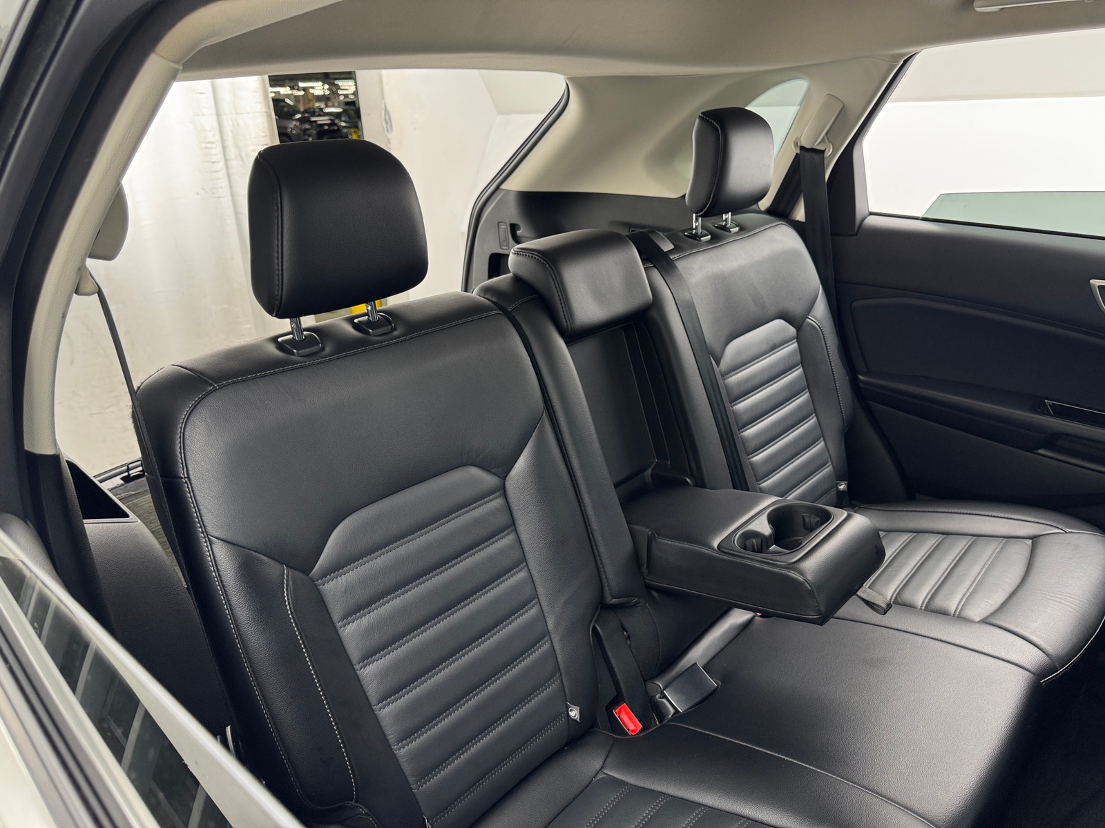 Thumbnail: 2018 Ford Edge - 5