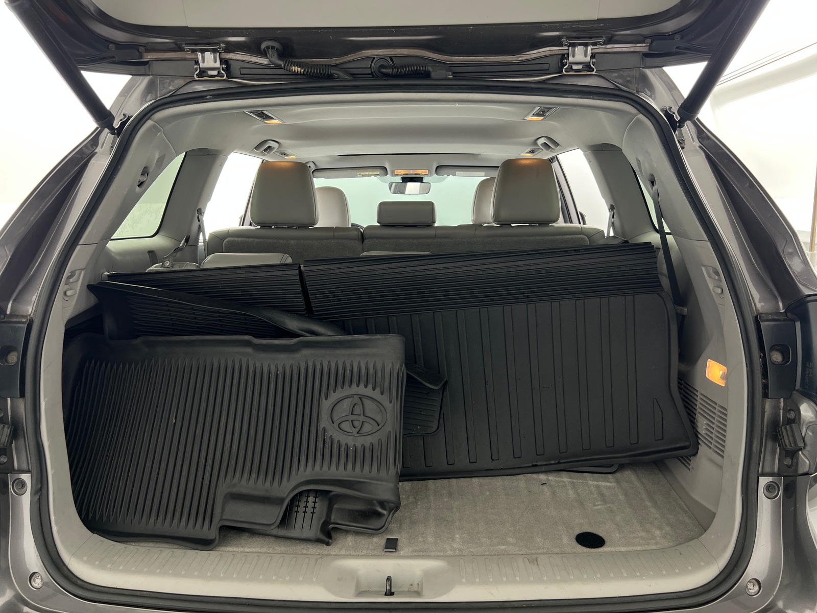 Thumbnail: 2018 Toyota Highlander - 6