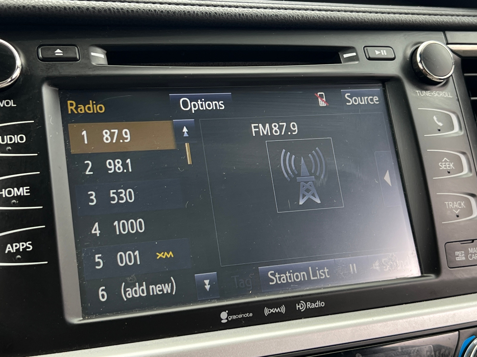Thumbnail: 2018 Toyota Highlander - 3