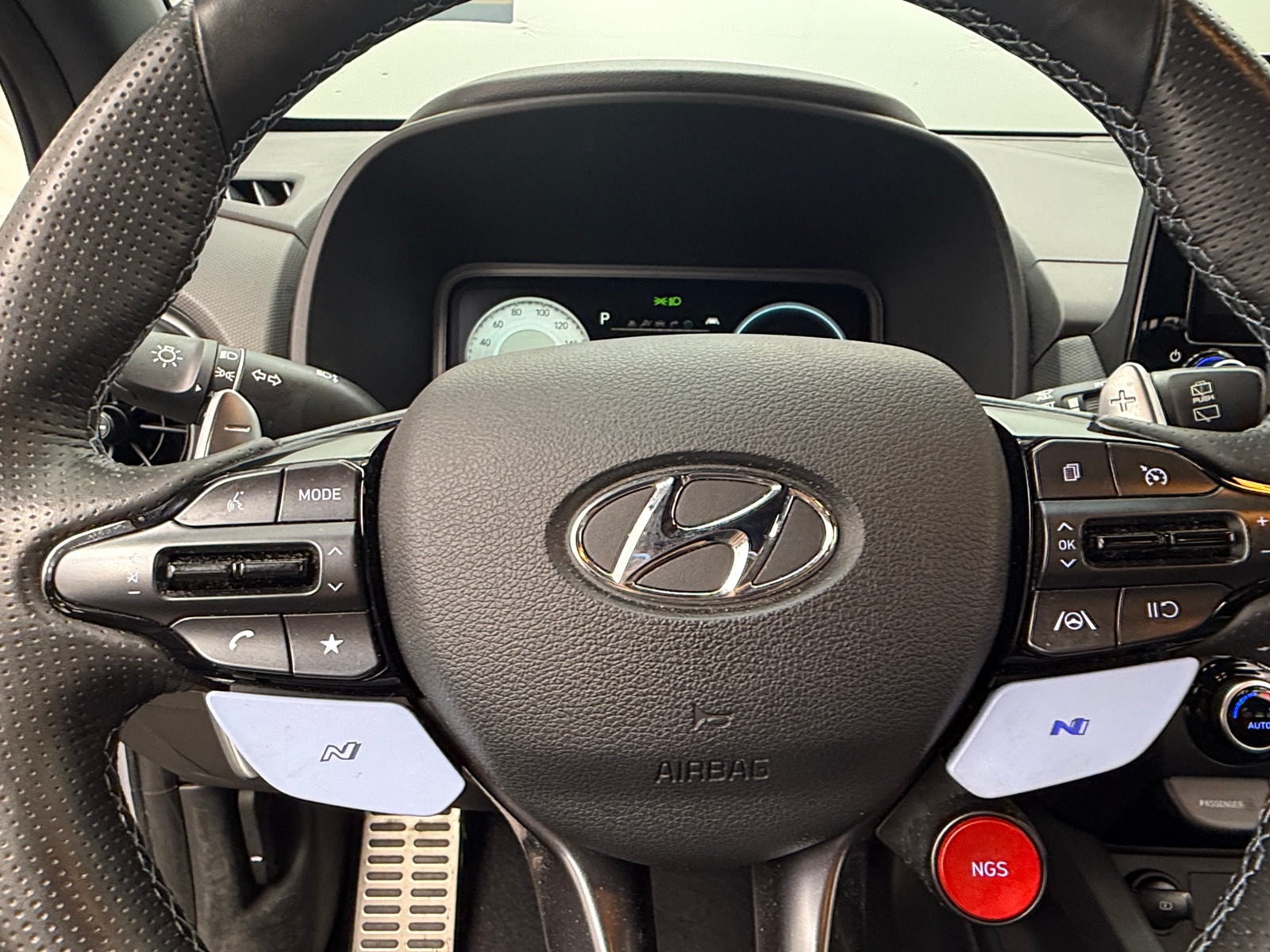 Thumbnail: 2022 Hyundai Kona - 4