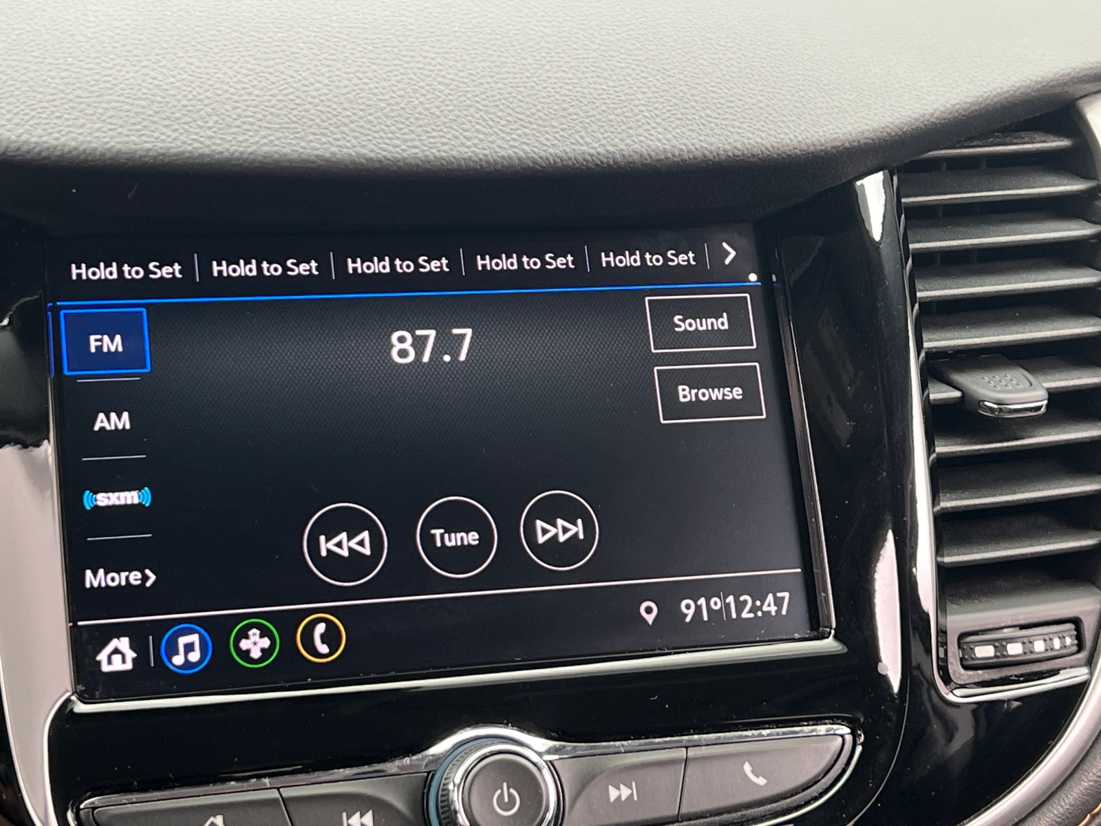 Thumbnail: 2021 Chevrolet Trax - 4