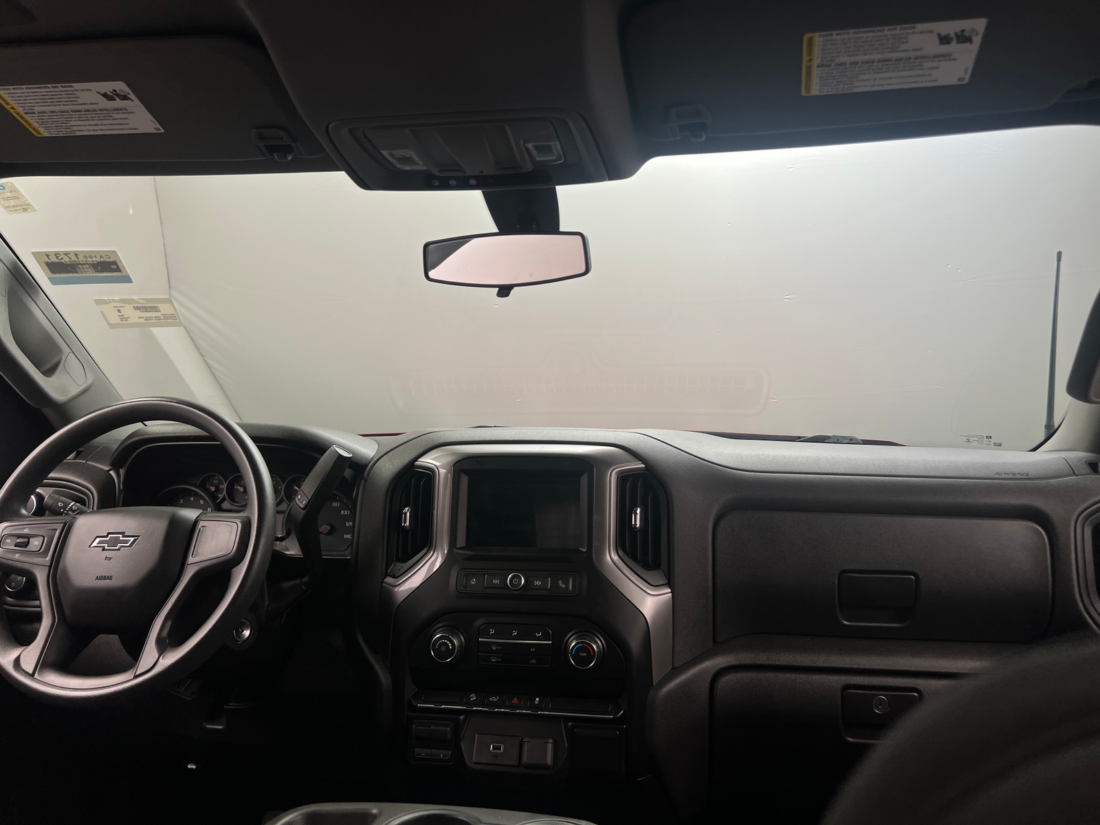 Thumbnail: 2019 Chevrolet Silverado 1500 - 3