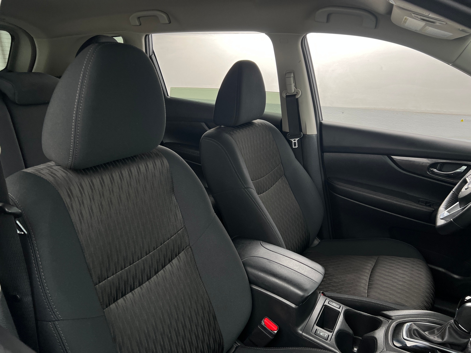 Thumbnail: 2019 Nissan Rogue - 2